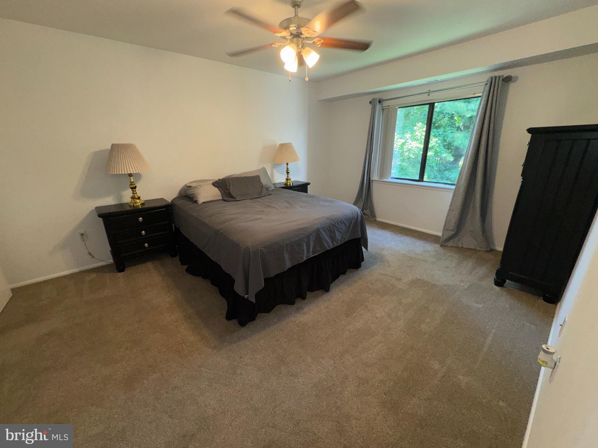 ROBERTS FIELD - Residential