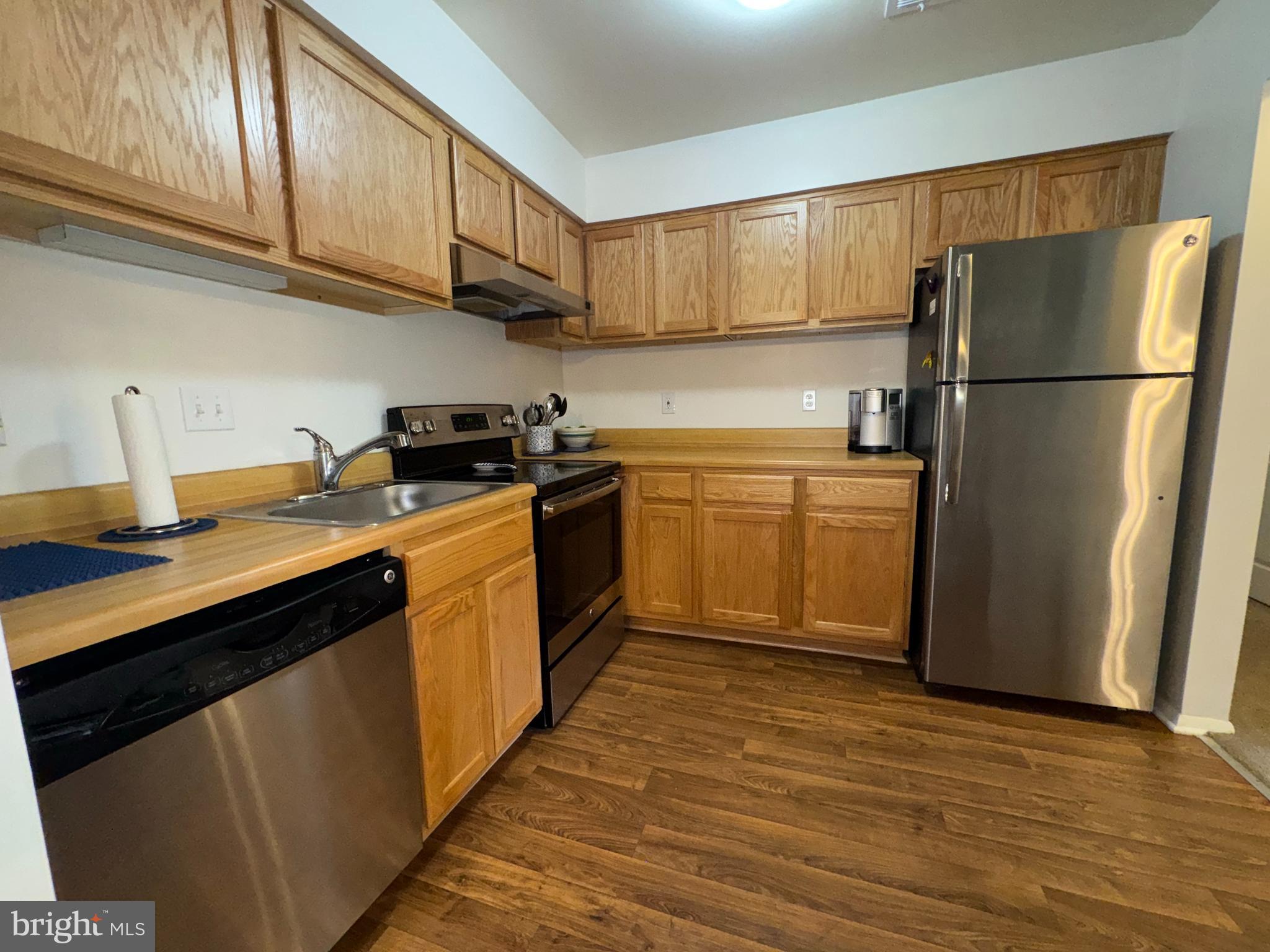 ROBERTS FIELD - Residential