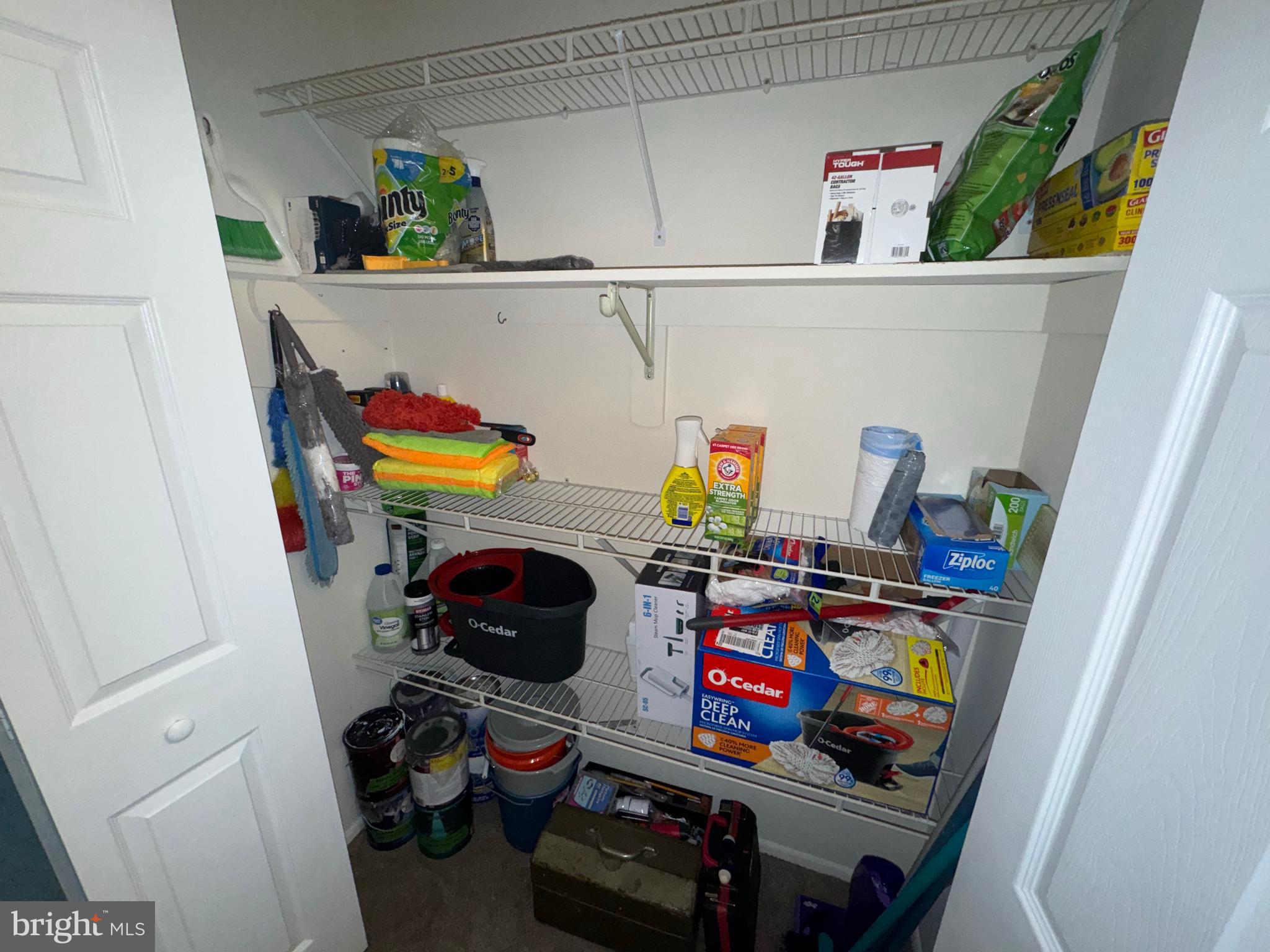 ROBERTS FIELD - Residential