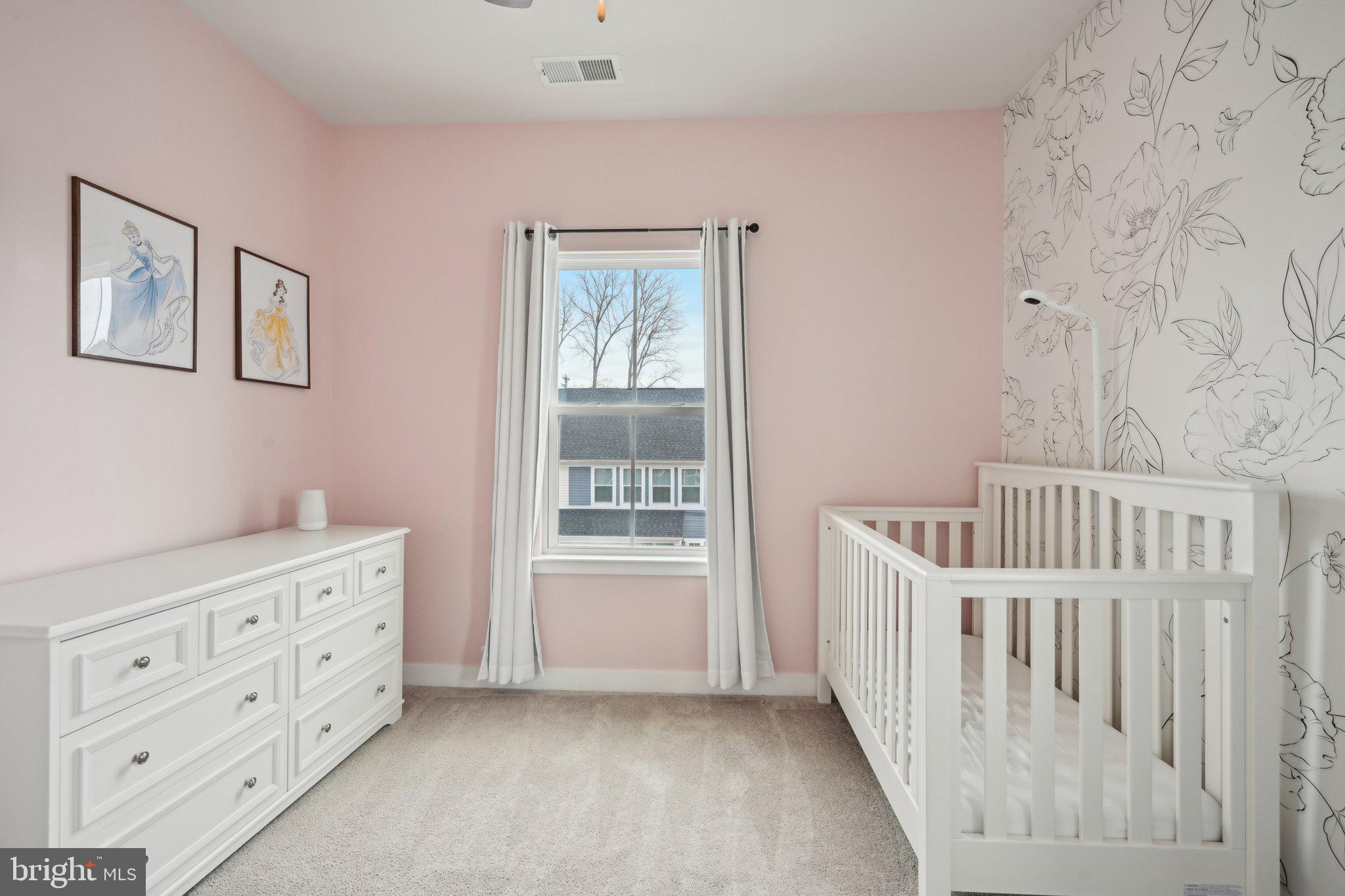 DOWNINGTOWN WALK - Residential