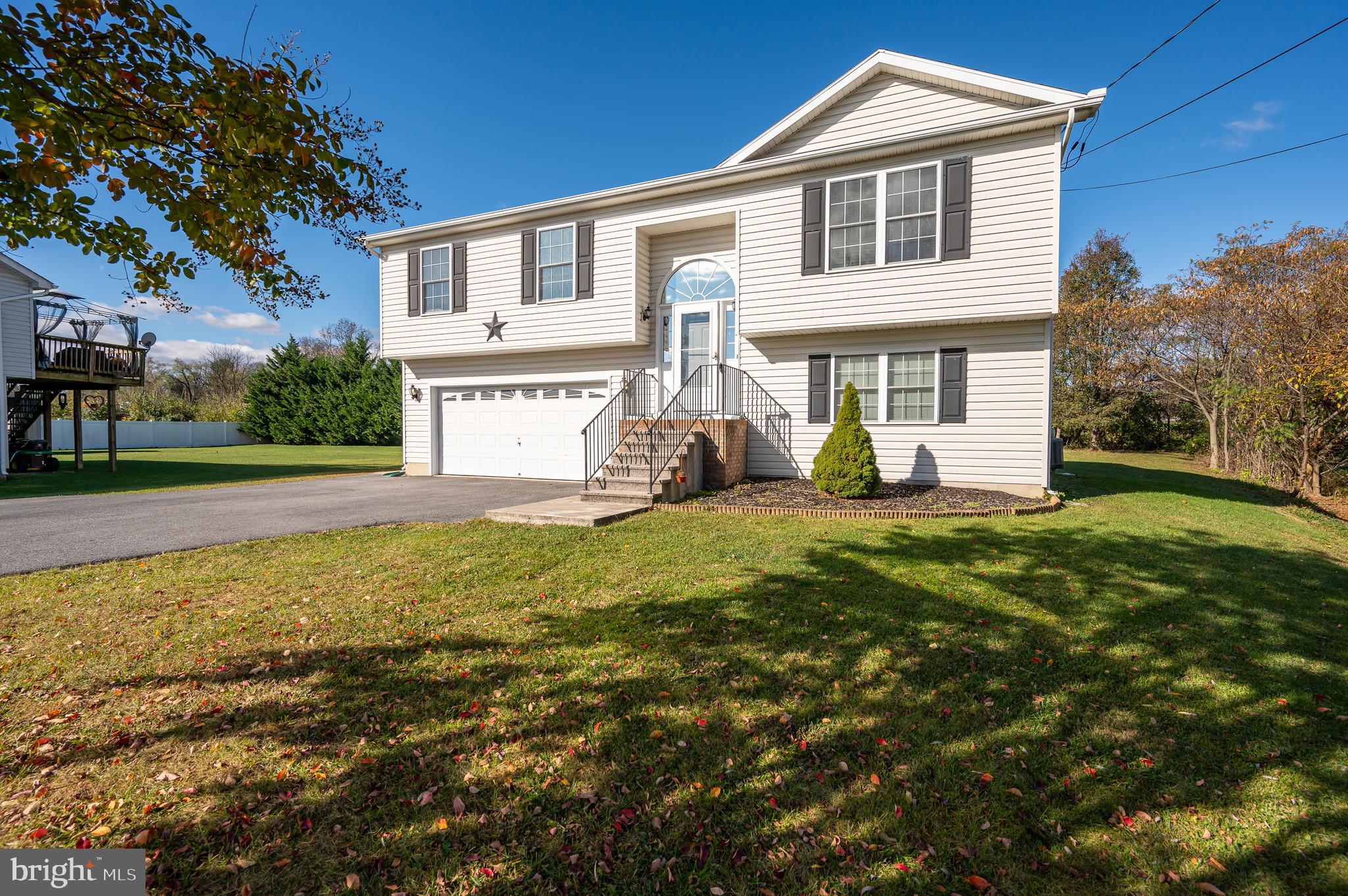 ELIZABETH STATION - Residential