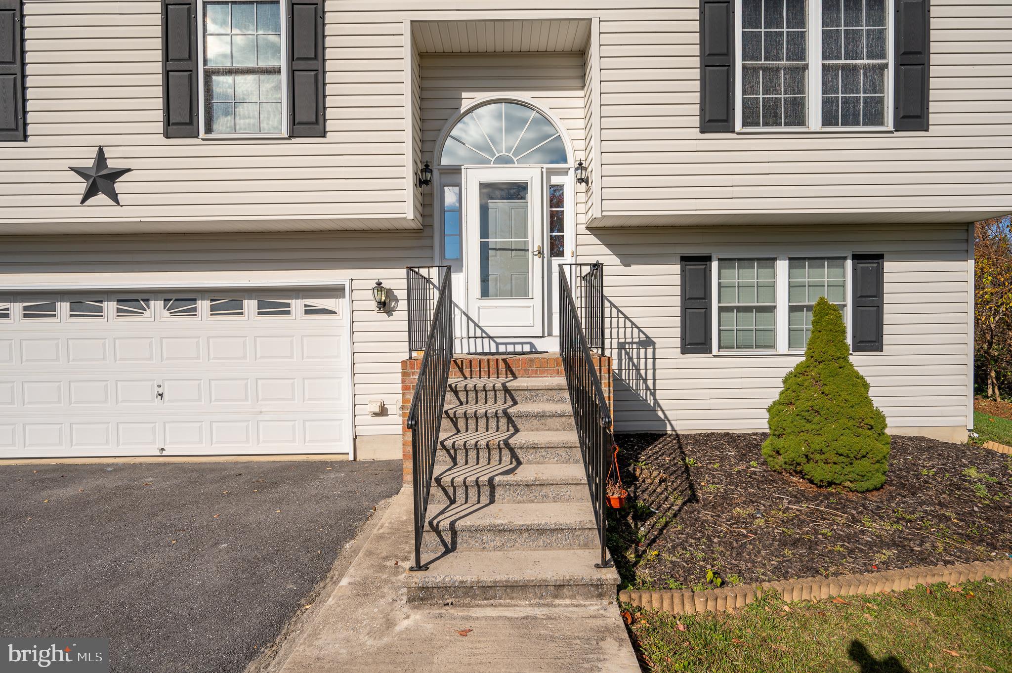 ELIZABETH STATION - Residential