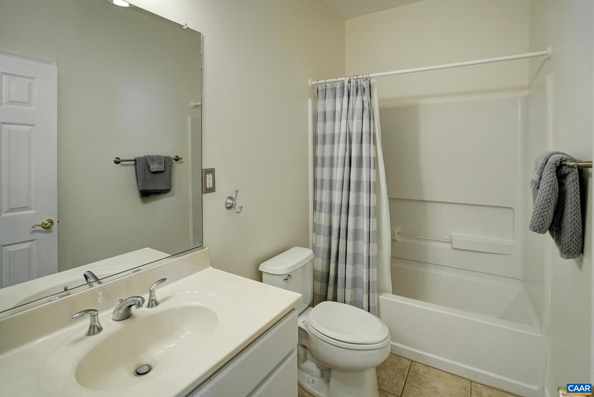 SPRING CREEK - Residential