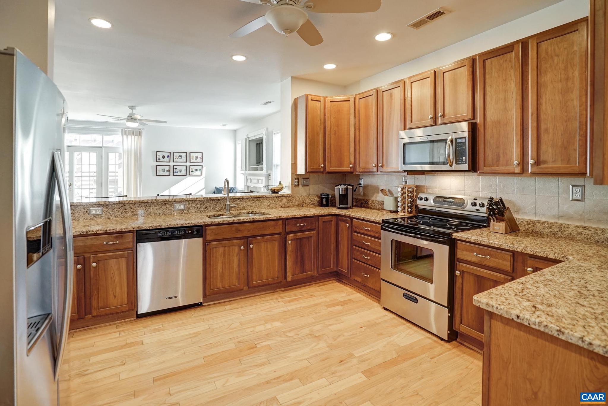 SPRING CREEK - Residential