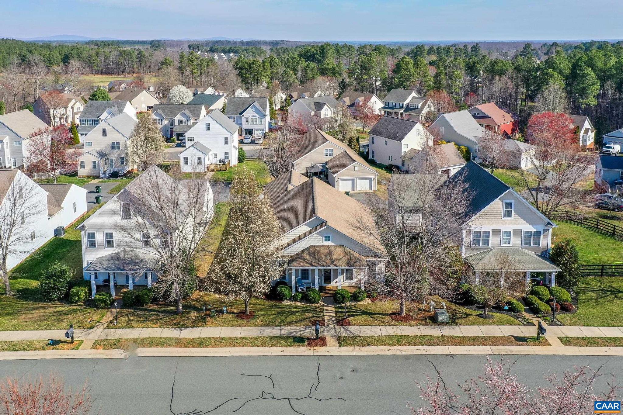 SPRING CREEK - Residential