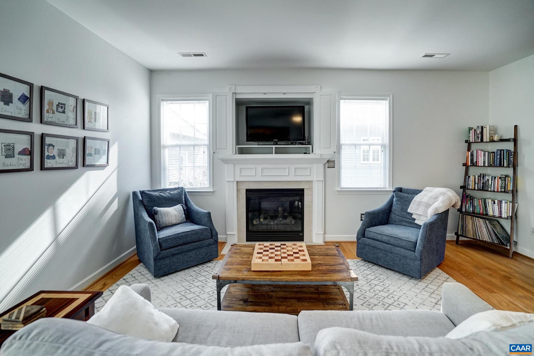 SPRING CREEK - Residential