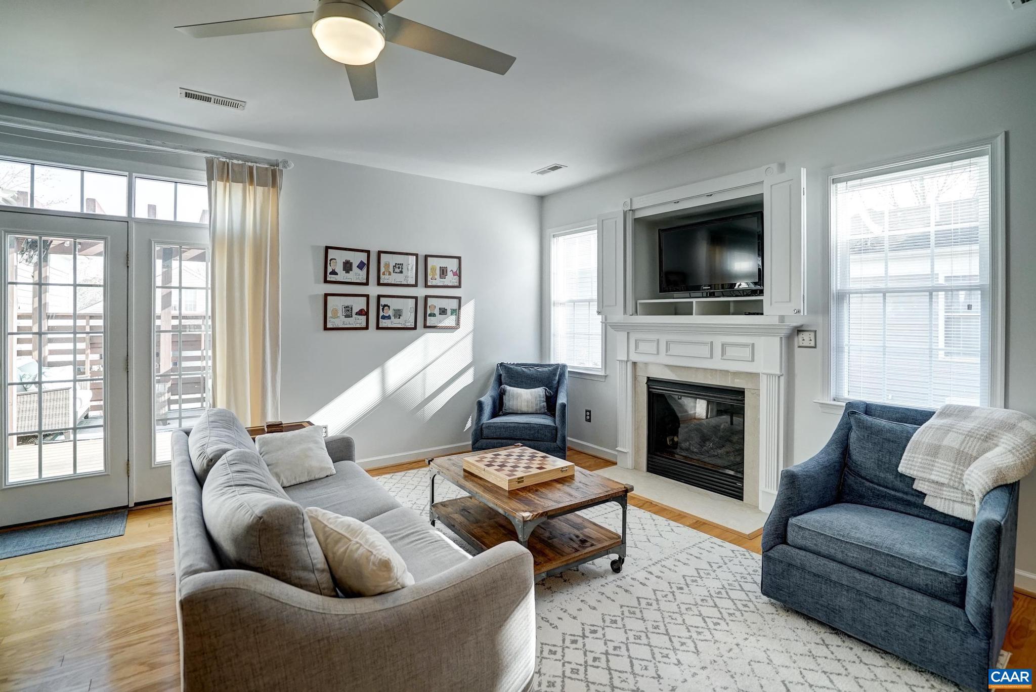 SPRING CREEK - Residential