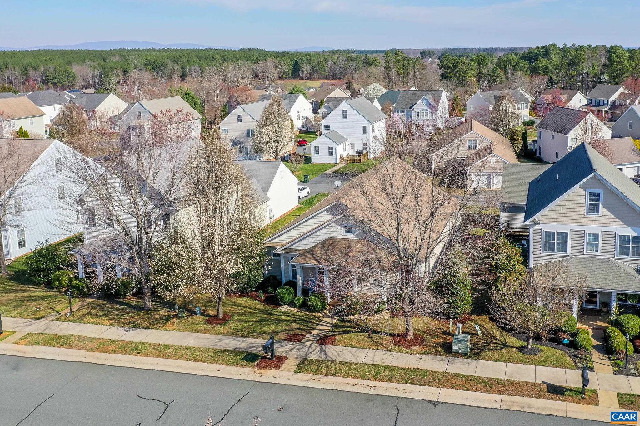 SPRING CREEK - Residential