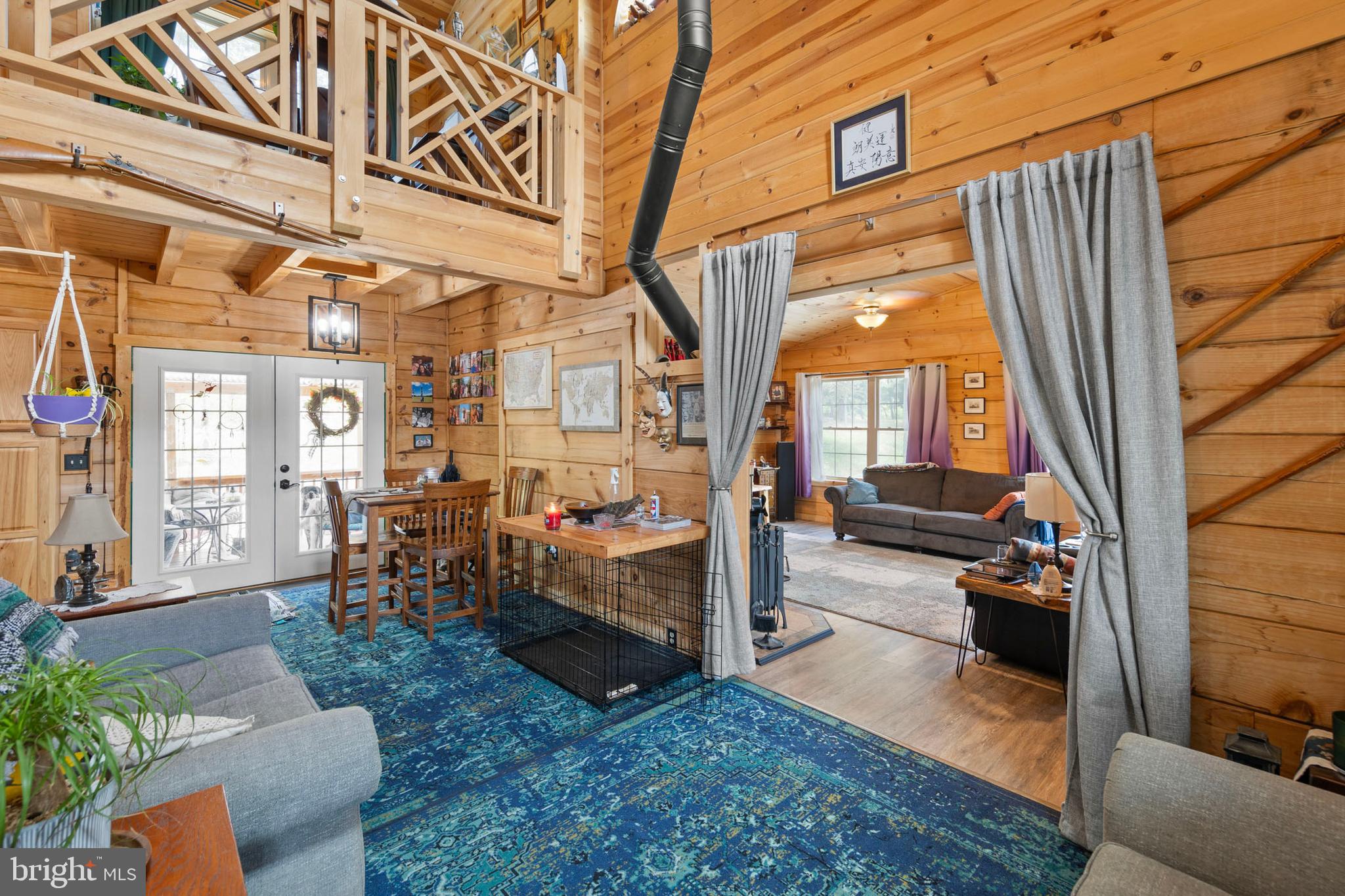 BLUFFS ON THE POTOMAC - Residential