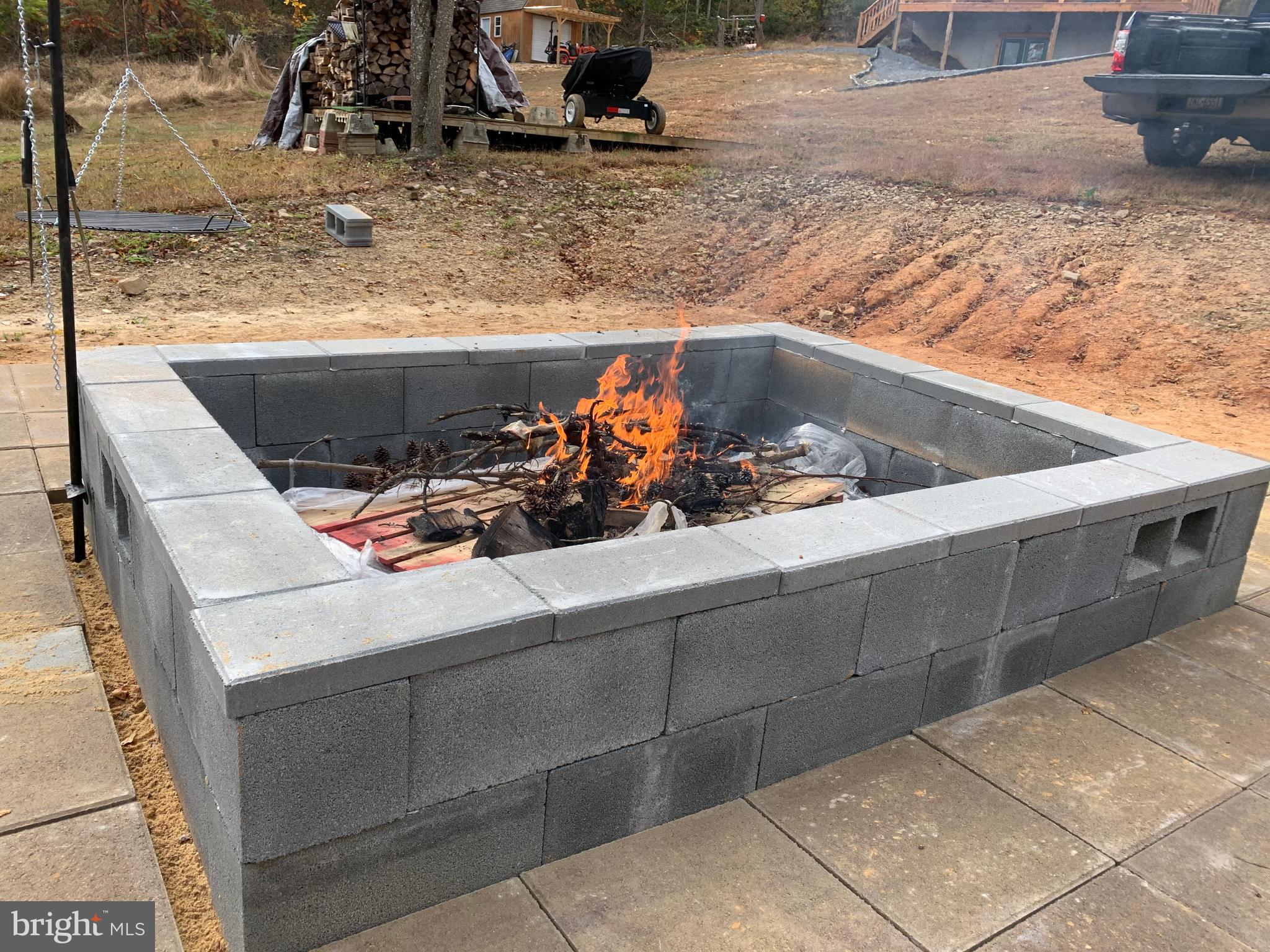BLUFFS ON THE POTOMAC - Residential