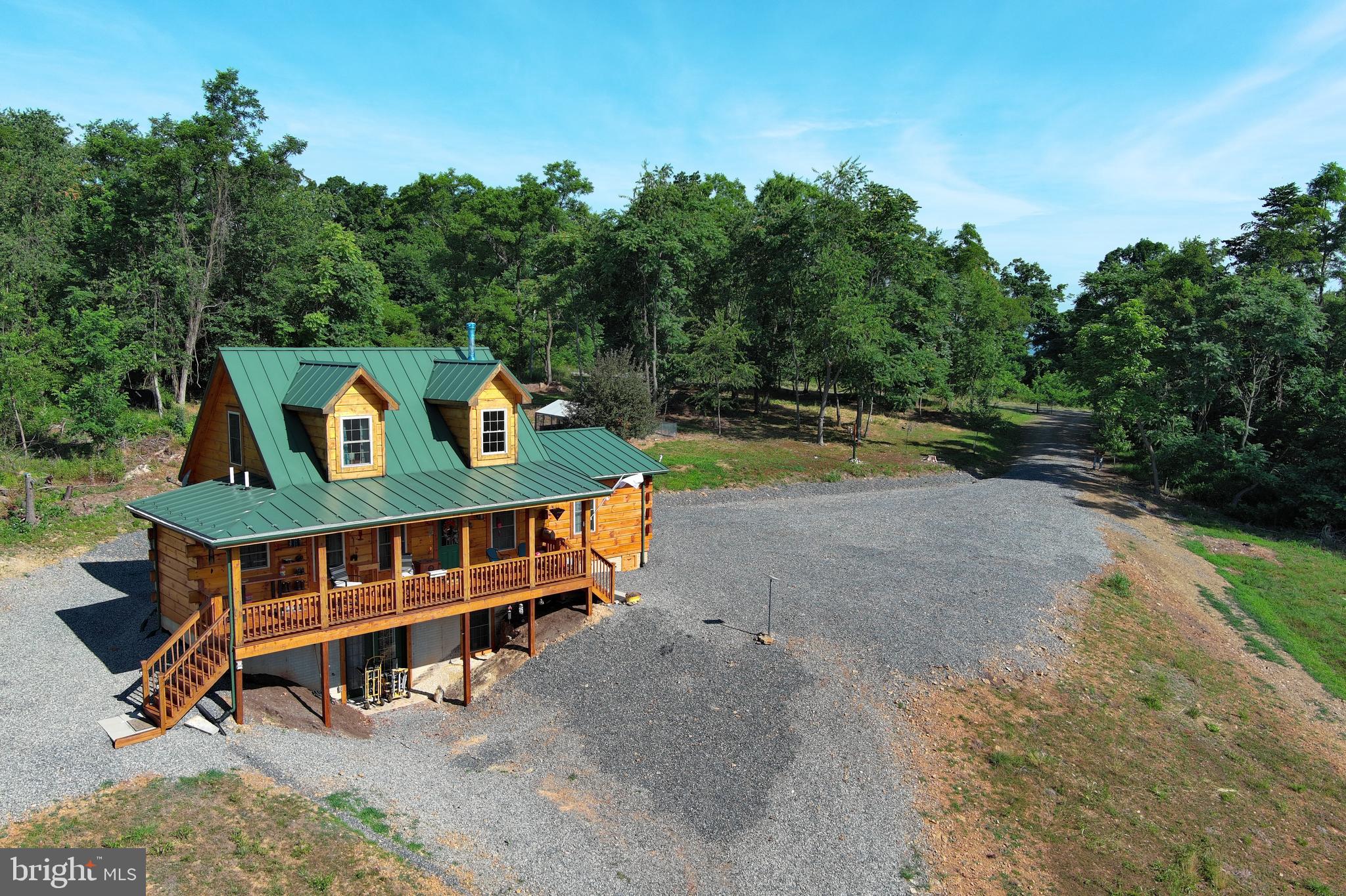 BLUFFS ON THE POTOMAC - Residential