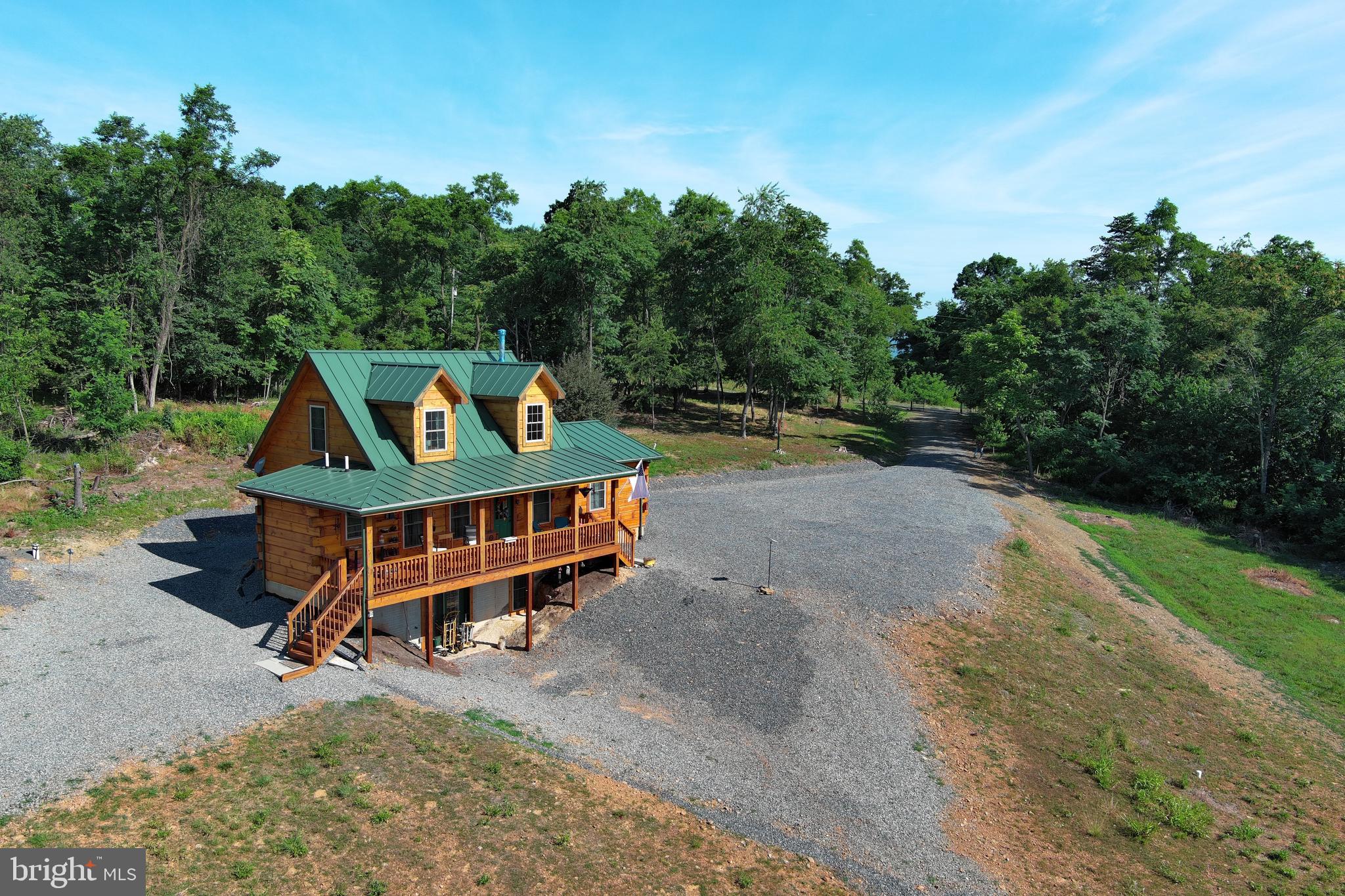 BLUFFS ON THE POTOMAC - Residential