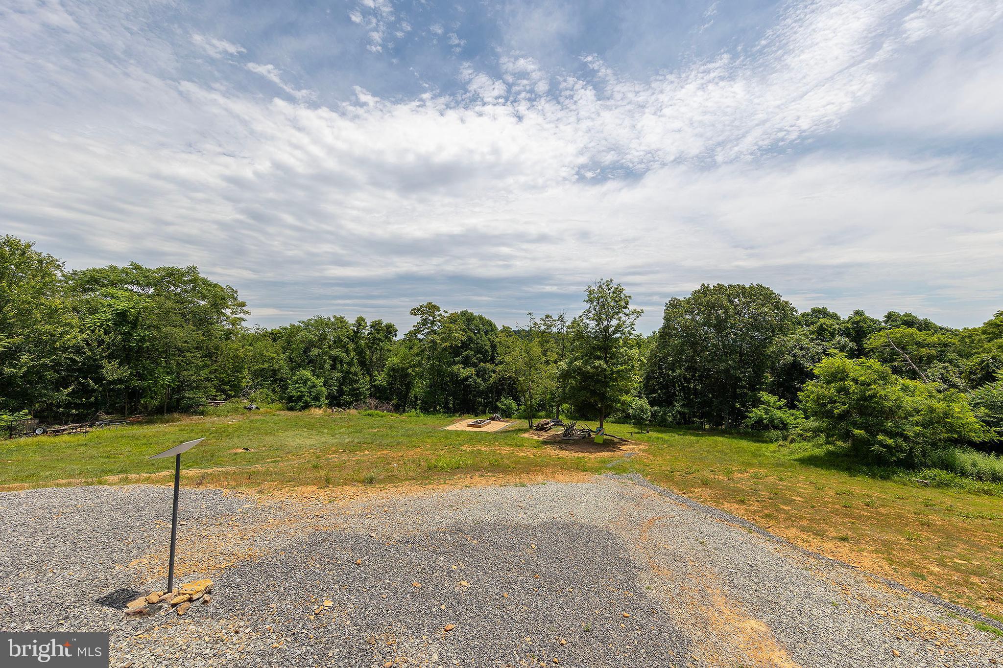 BLUFFS ON THE POTOMAC - Residential