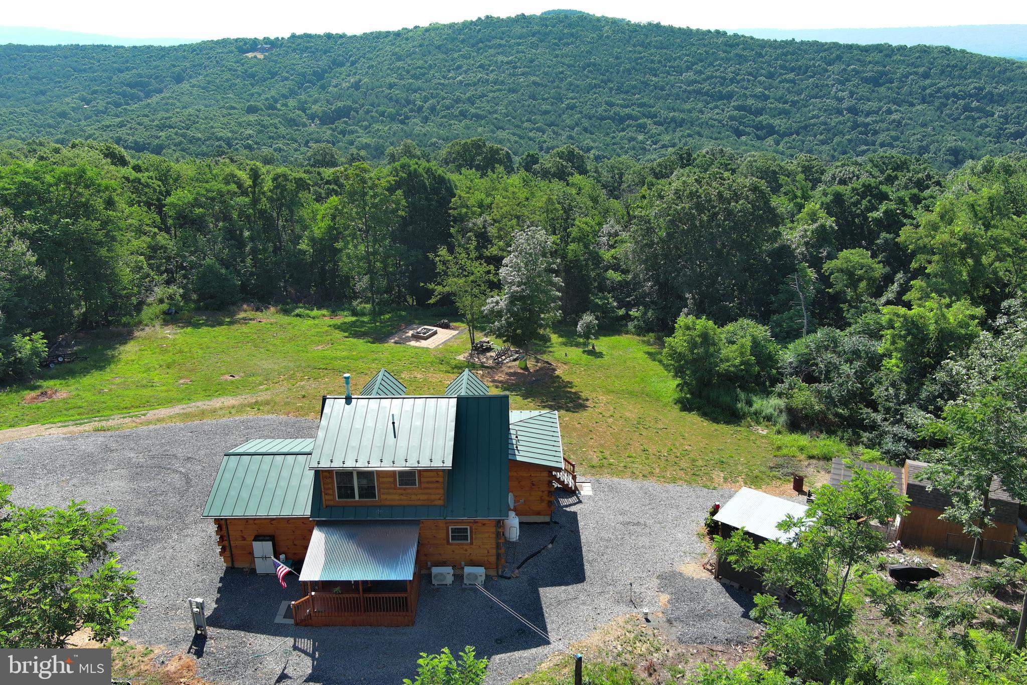 BLUFFS ON THE POTOMAC - Residential