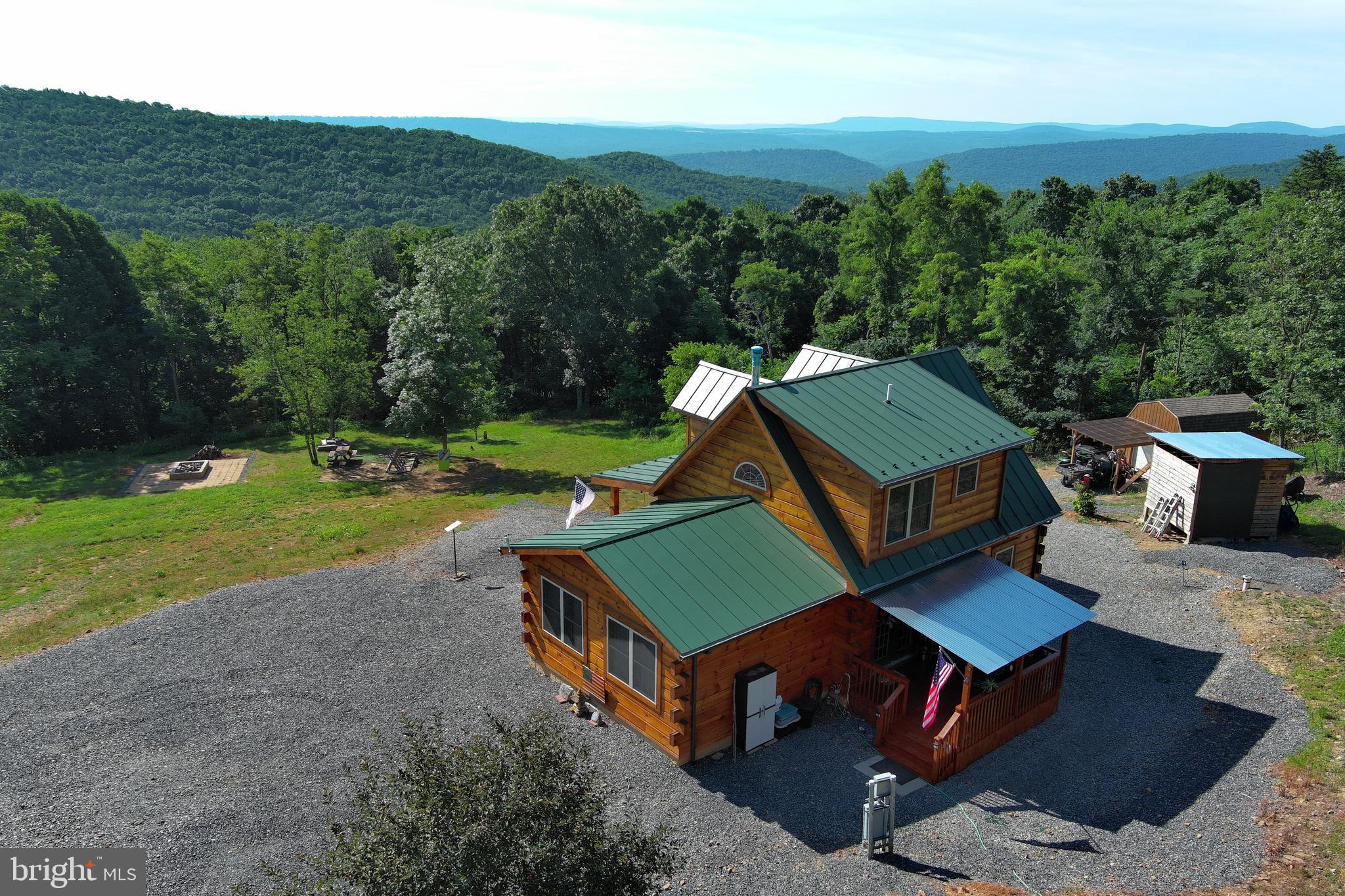 BLUFFS ON THE POTOMAC - Residential