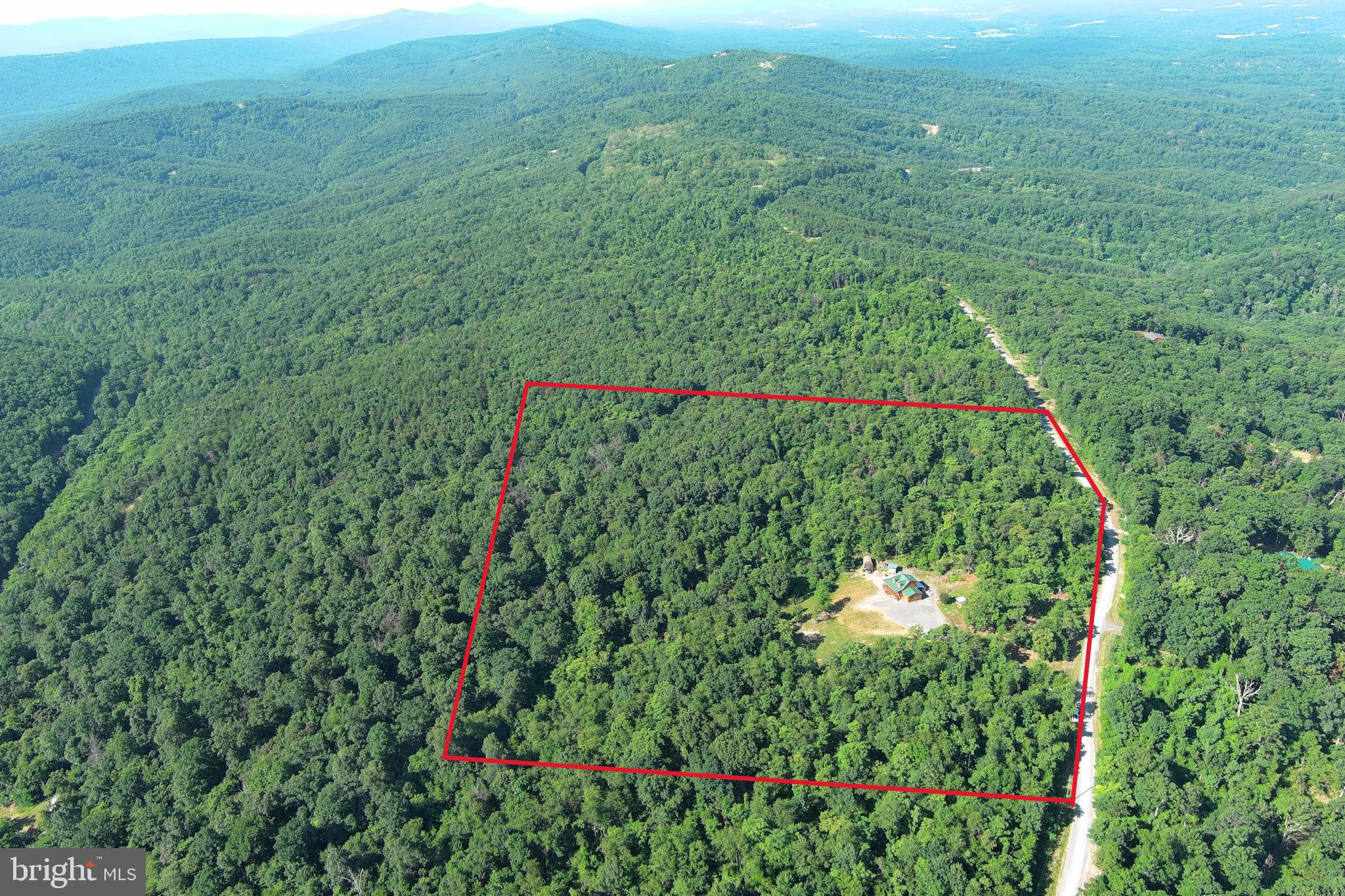 BLUFFS ON THE POTOMAC - Residential