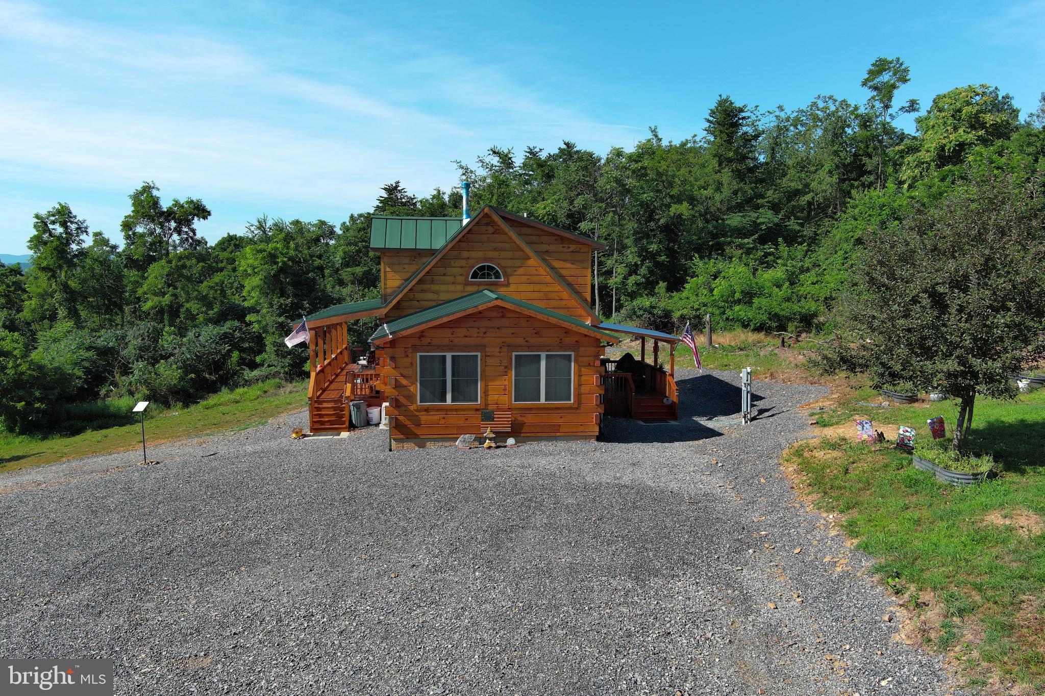 BLUFFS ON THE POTOMAC - Residential