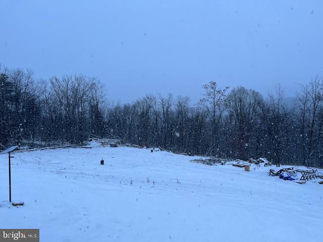BLUFFS ON THE POTOMAC - Residential