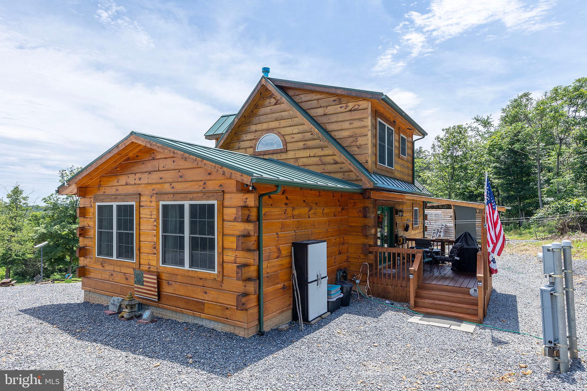 BLUFFS ON THE POTOMAC - Residential