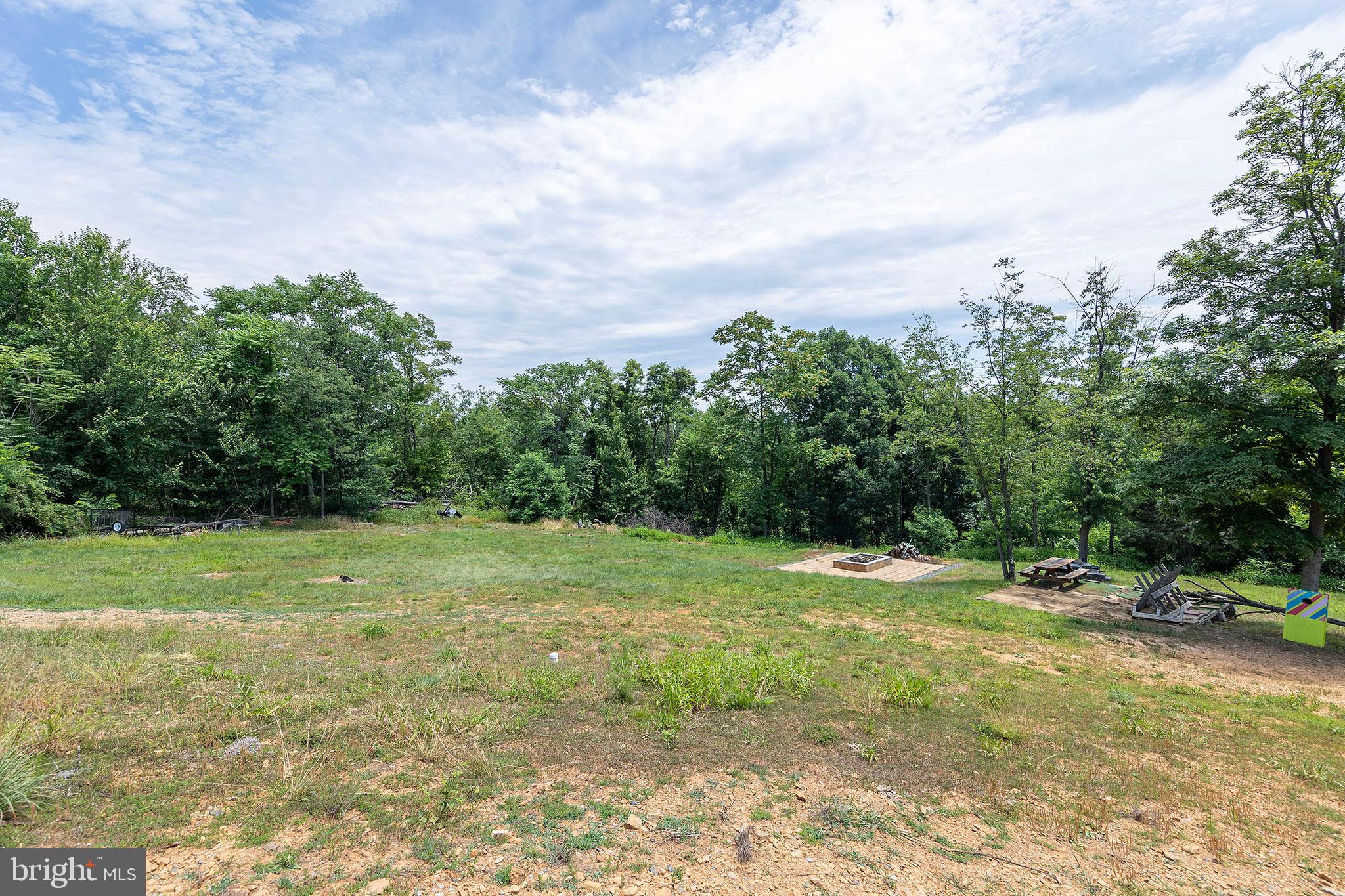 BLUFFS ON THE POTOMAC - Residential