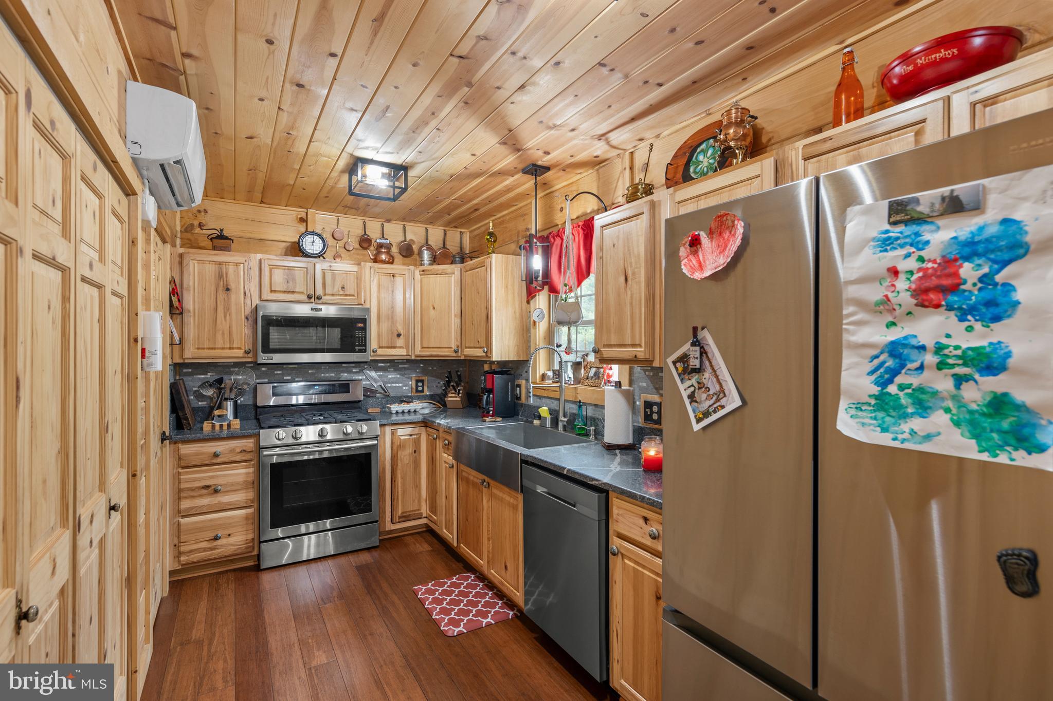 BLUFFS ON THE POTOMAC - Residential