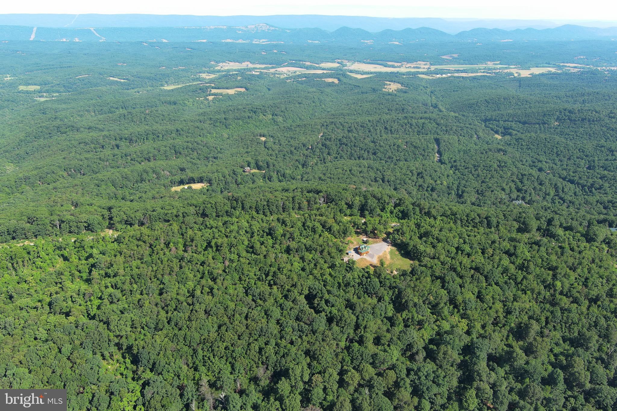 BLUFFS ON THE POTOMAC - Residential