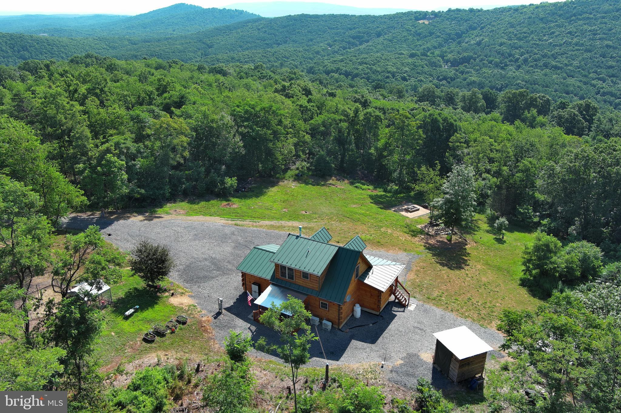 BLUFFS ON THE POTOMAC - Residential