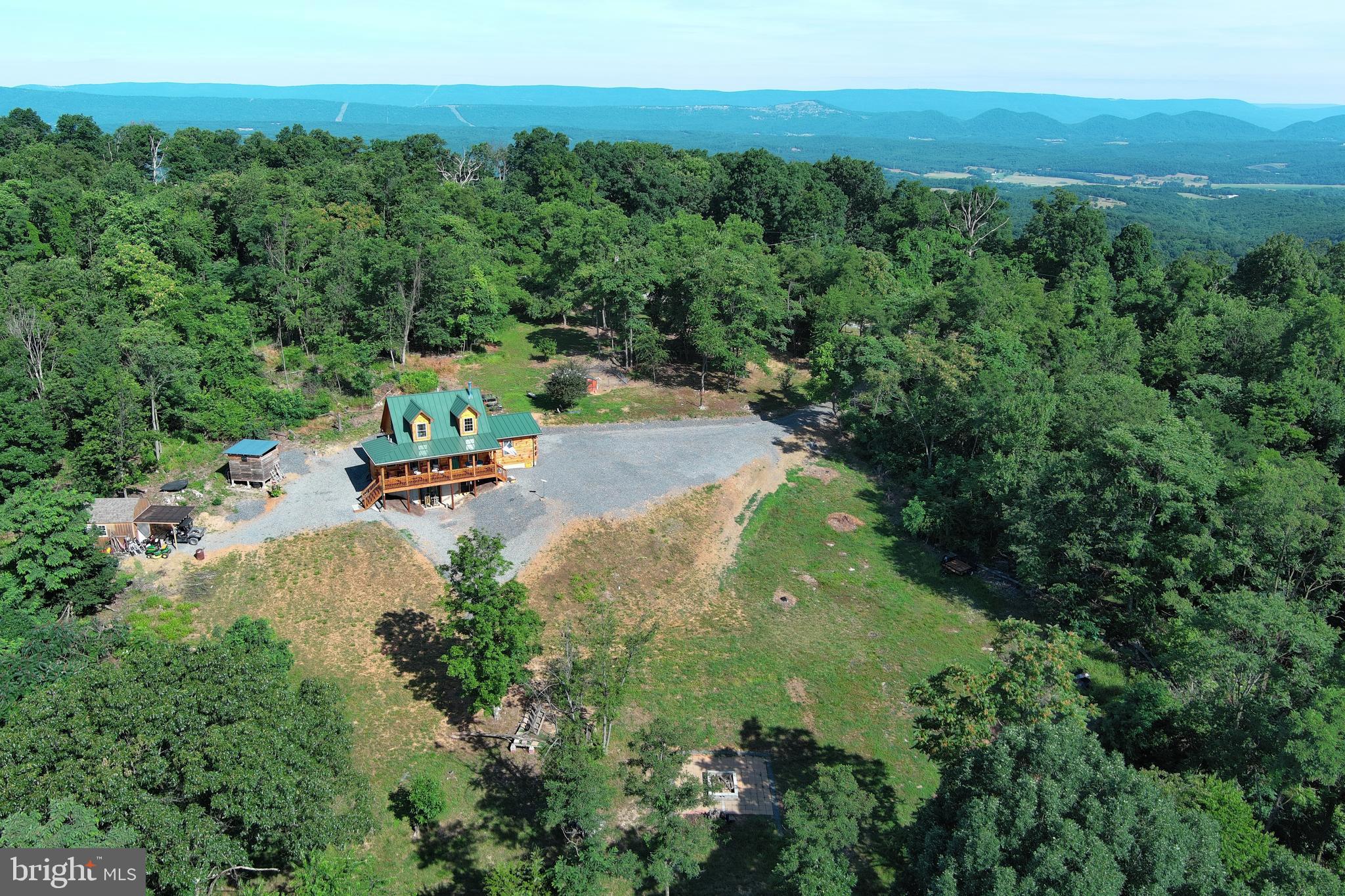 BLUFFS ON THE POTOMAC - Residential