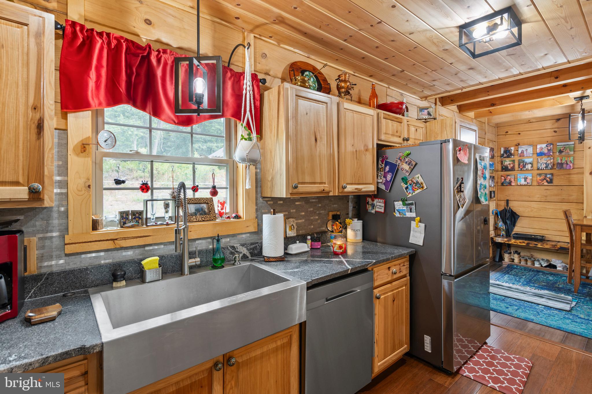 BLUFFS ON THE POTOMAC - Residential