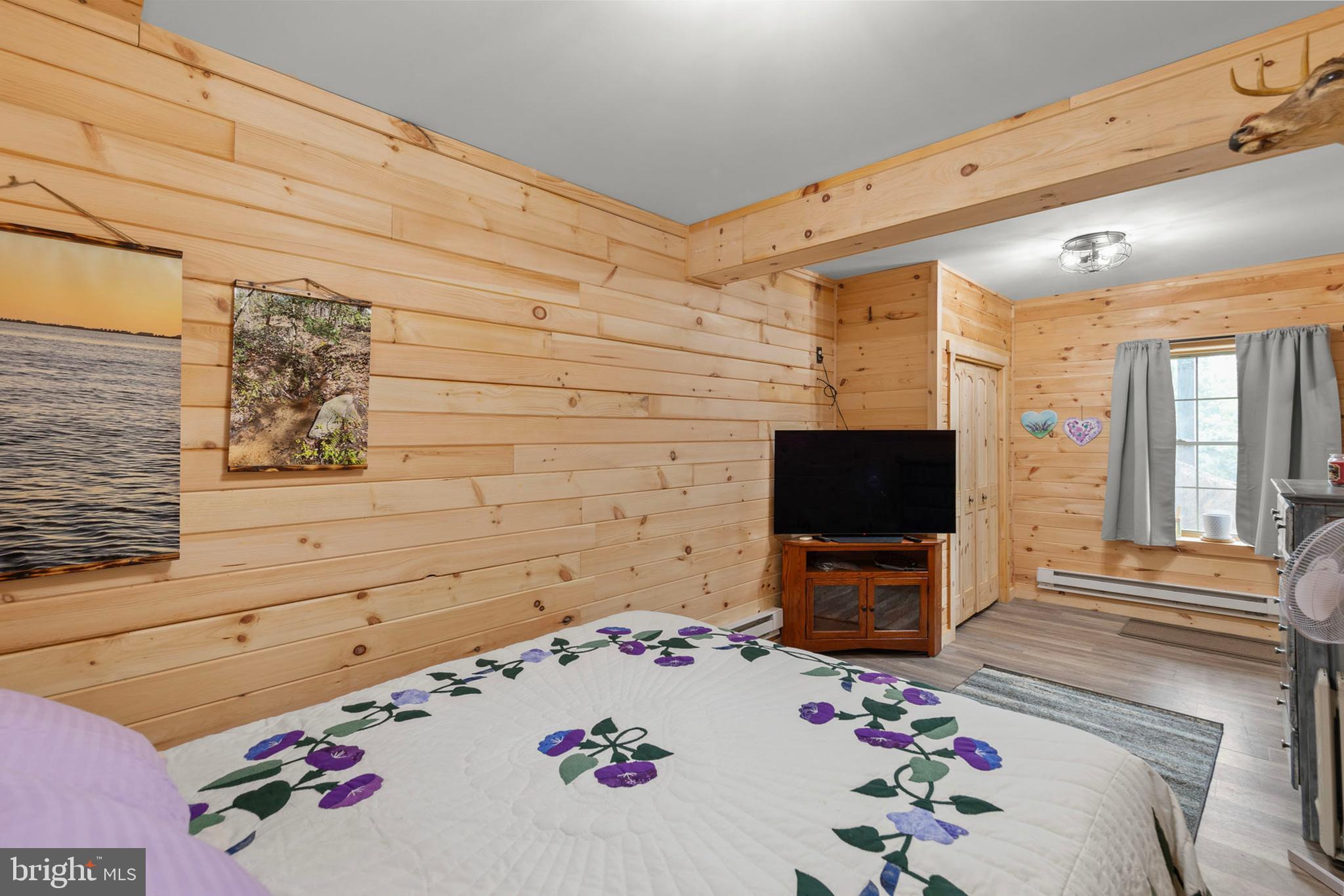 BLUFFS ON THE POTOMAC - Residential