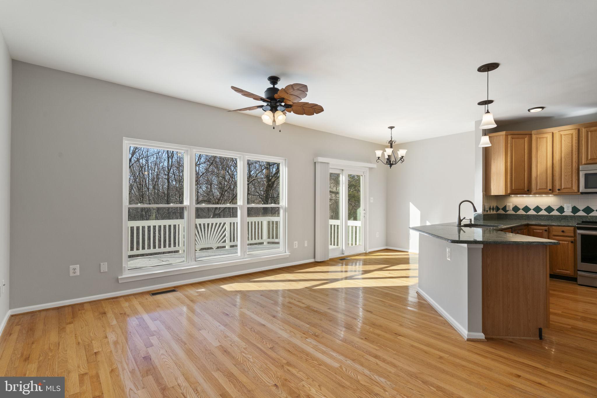 ISLAND CREEK - Residential