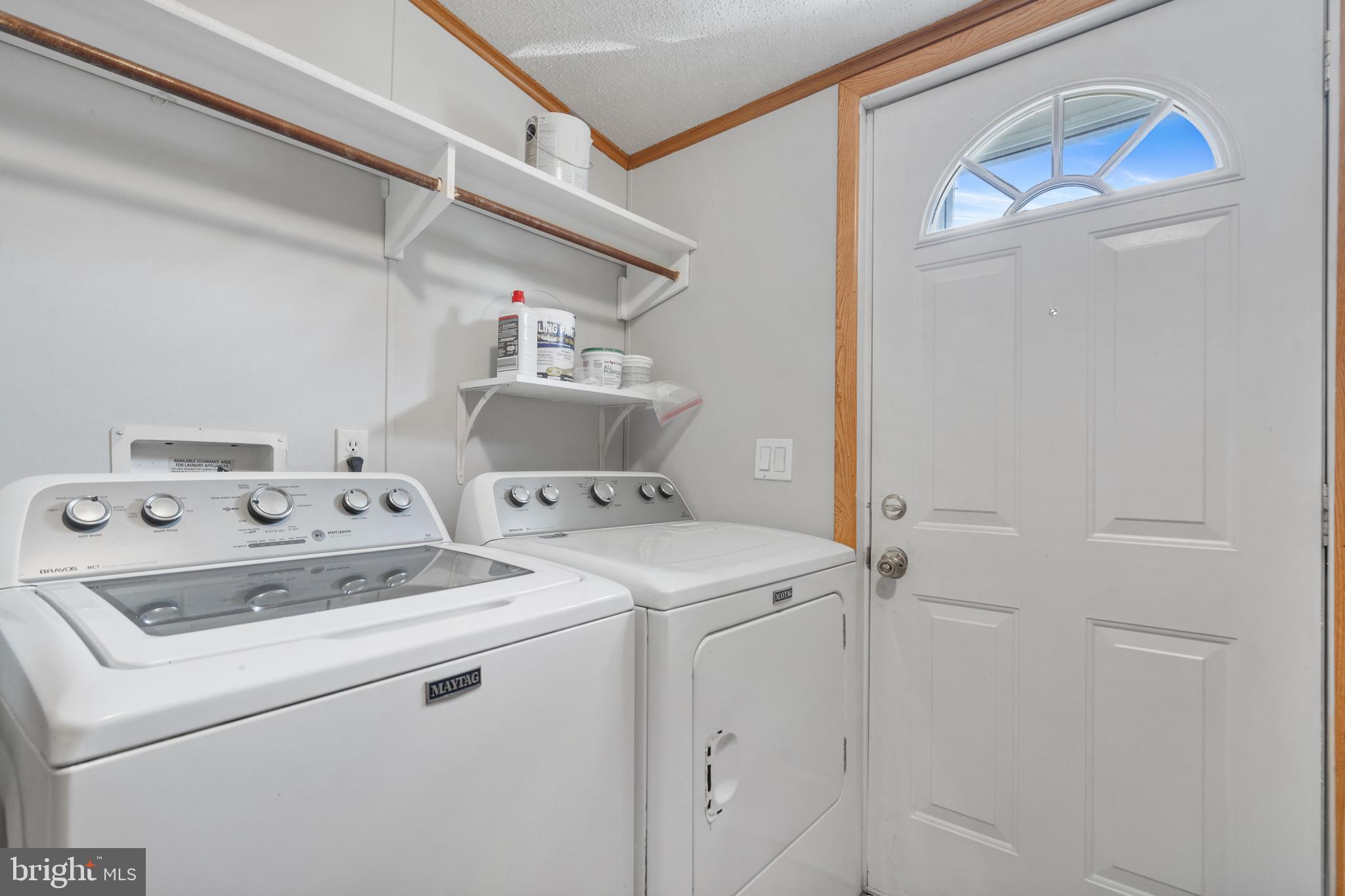 MEADOWS OF CHANTILLY - Residential