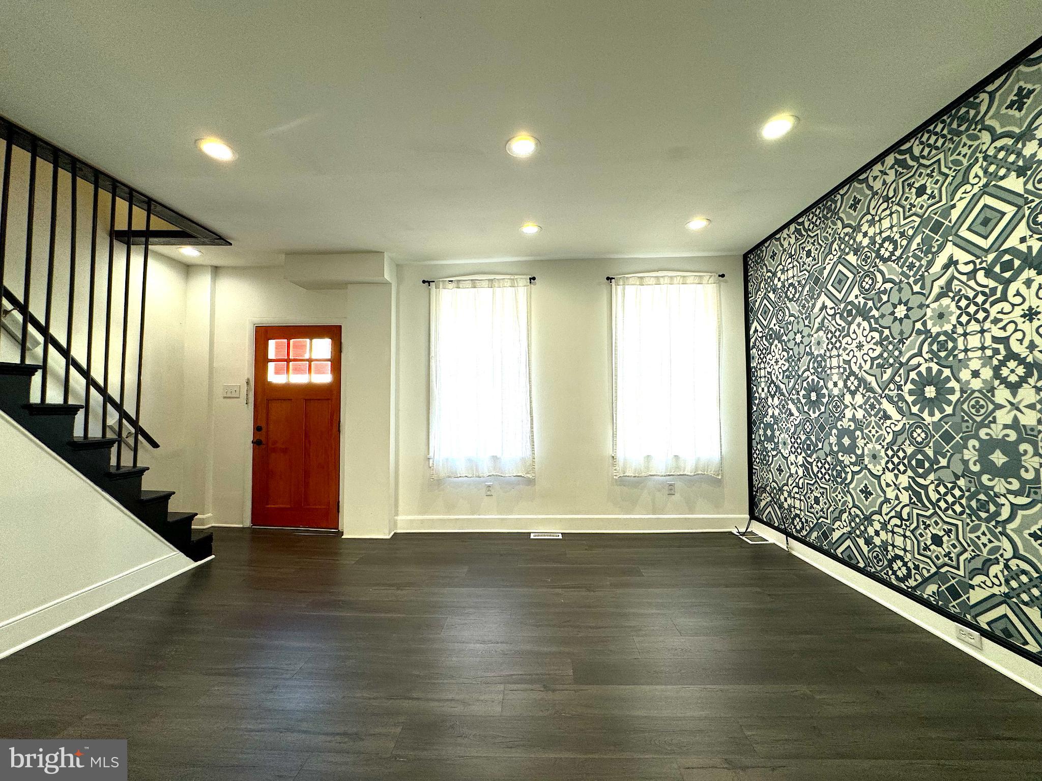 20 E FREDERICK STREET