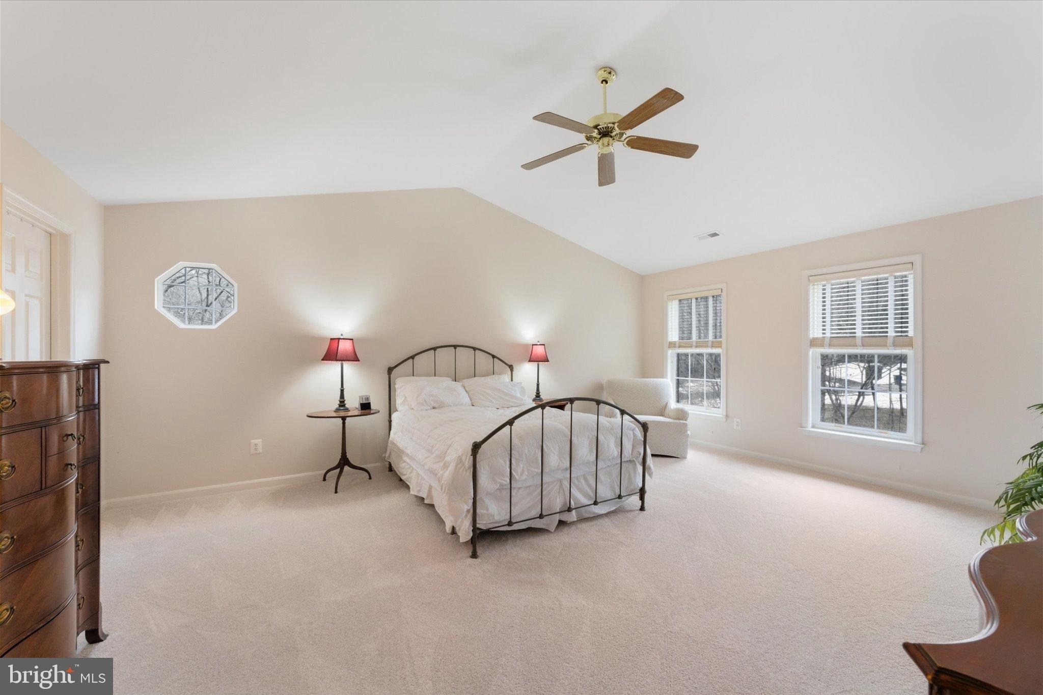 VALLEY VUE - Residential