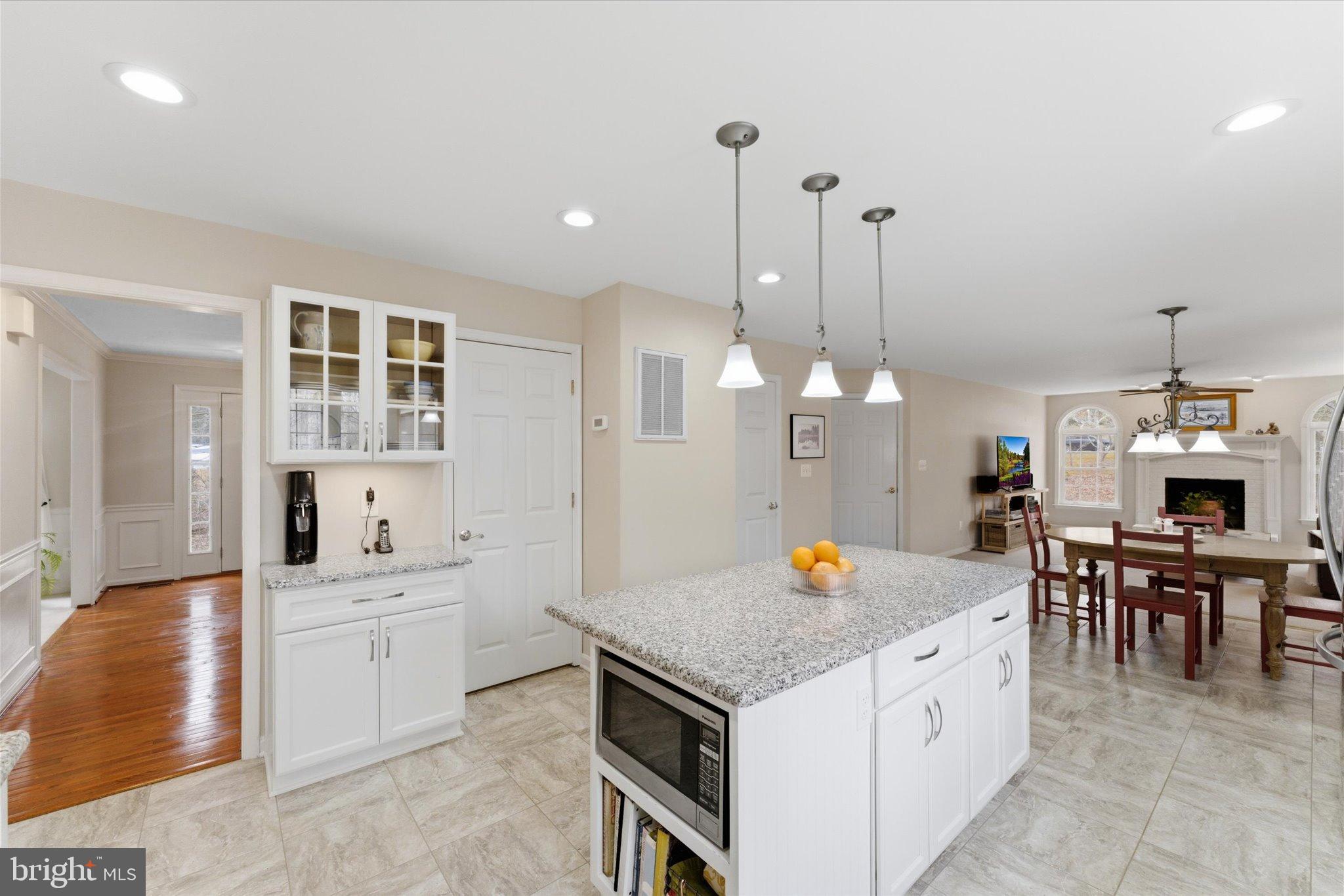 VALLEY VUE - Residential