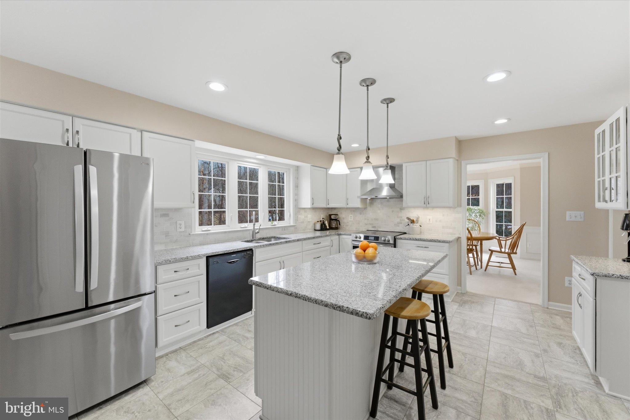 VALLEY VUE - Residential