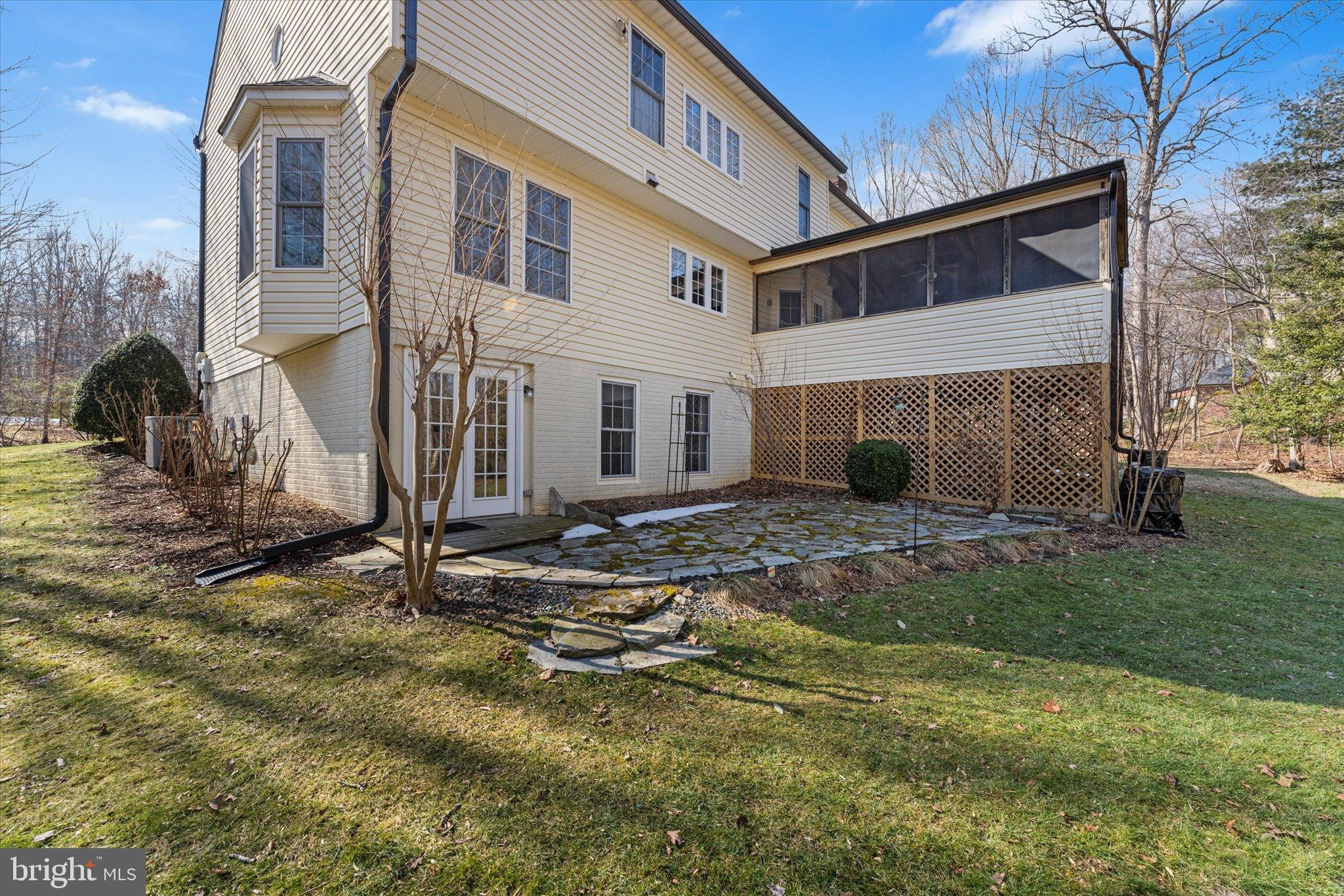 VALLEY VUE - Residential