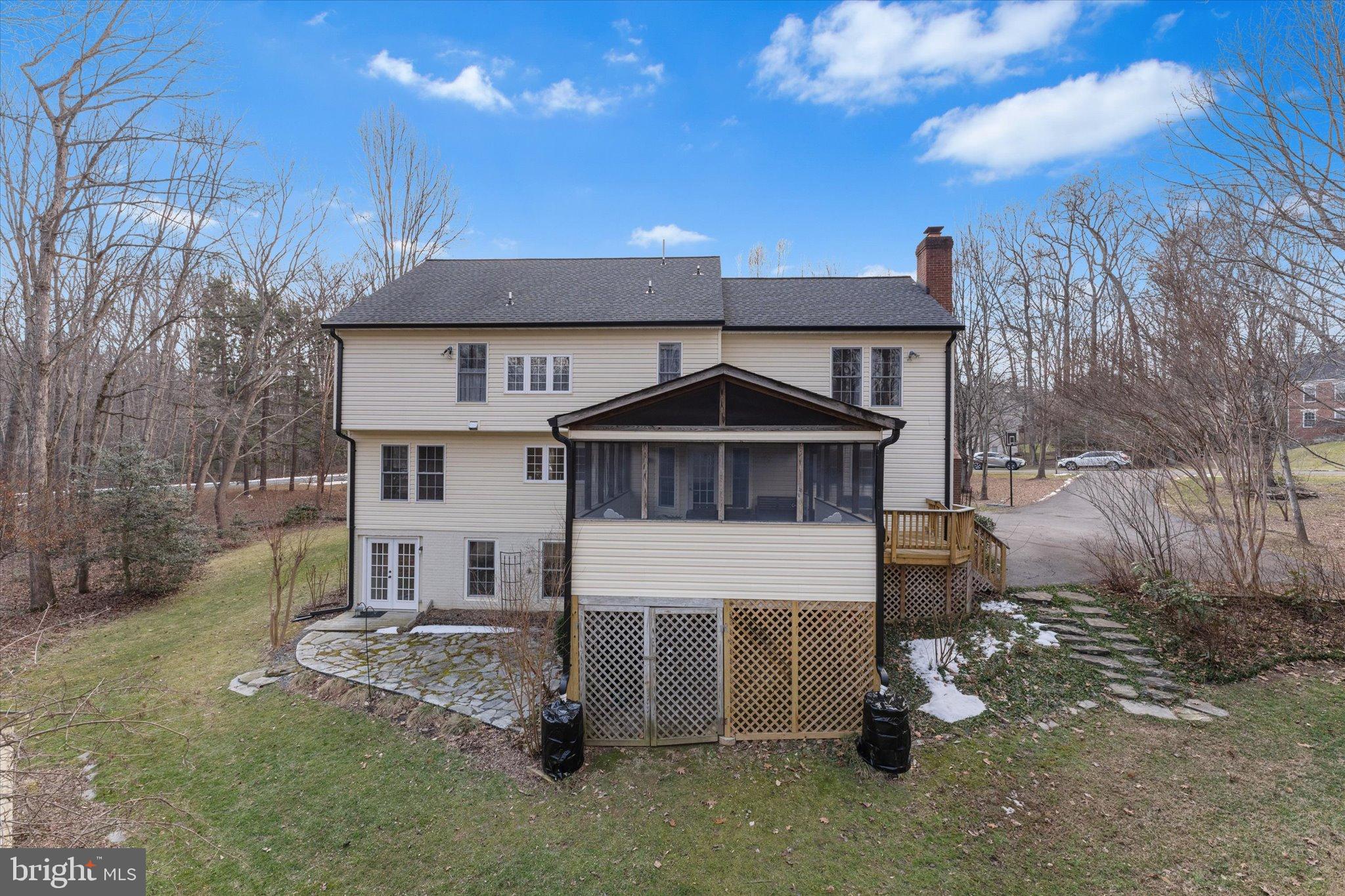 VALLEY VUE - Residential