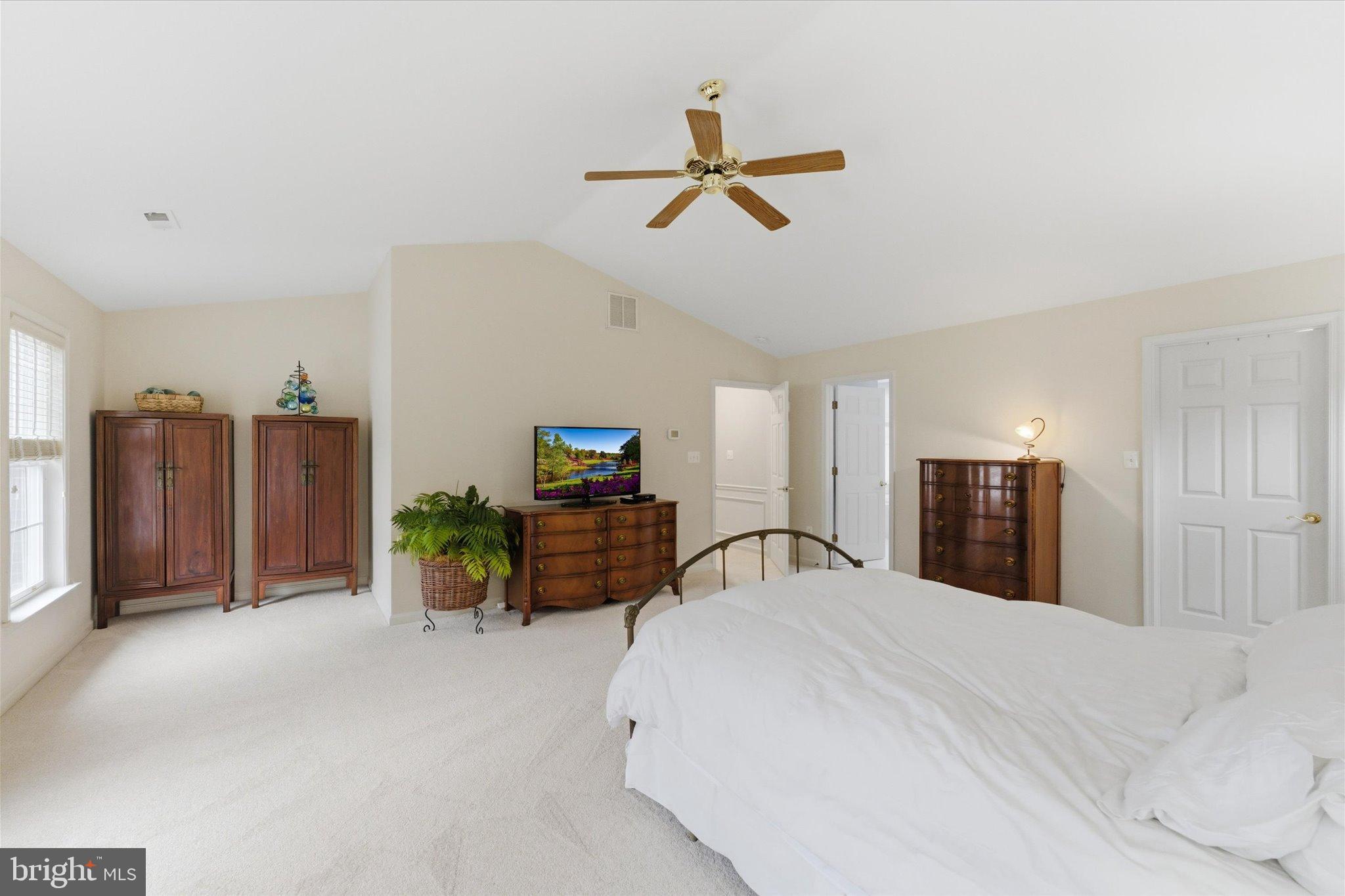 VALLEY VUE - Residential