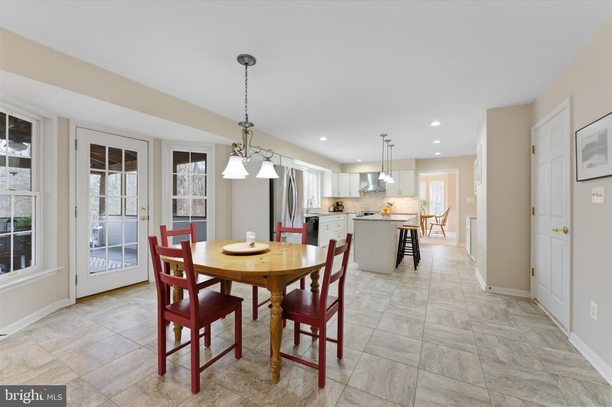 VALLEY VUE - Residential