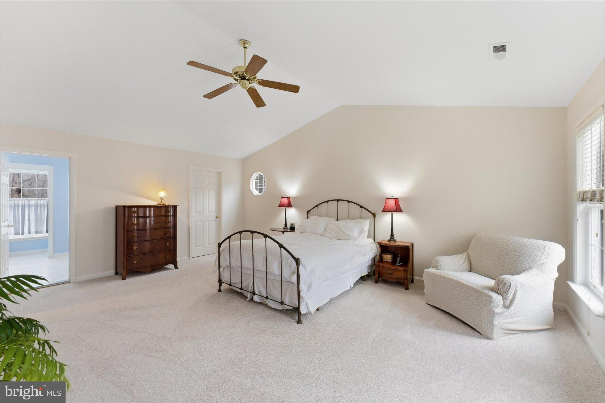 VALLEY VUE - Residential