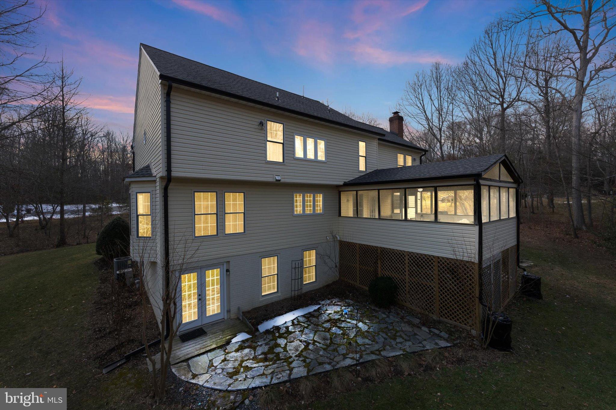 VALLEY VUE - Residential