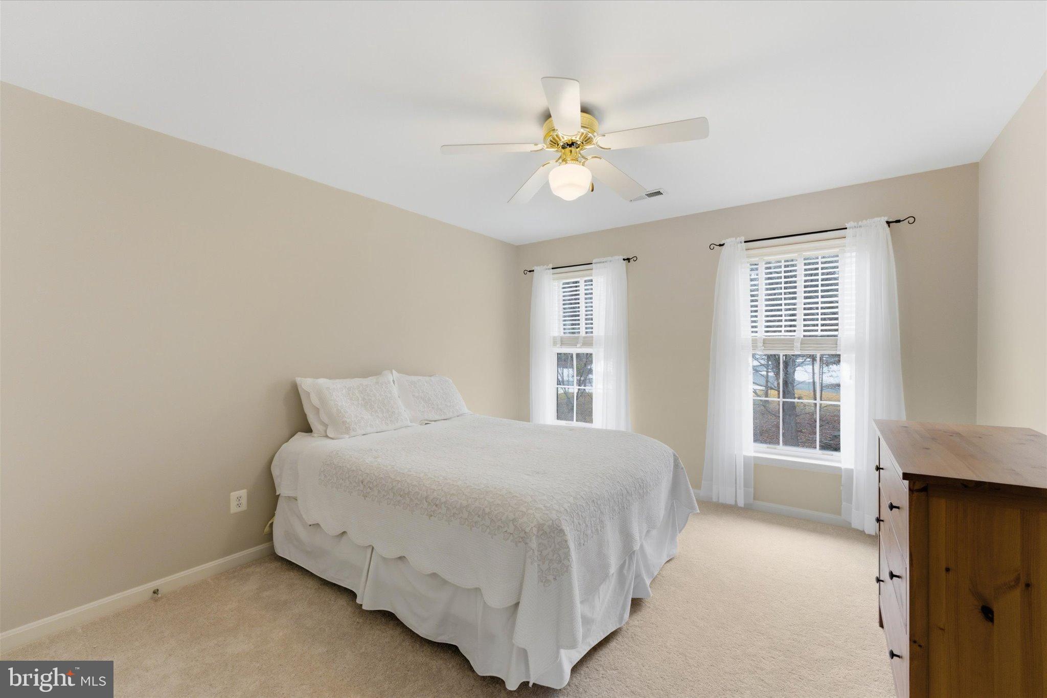 VALLEY VUE - Residential