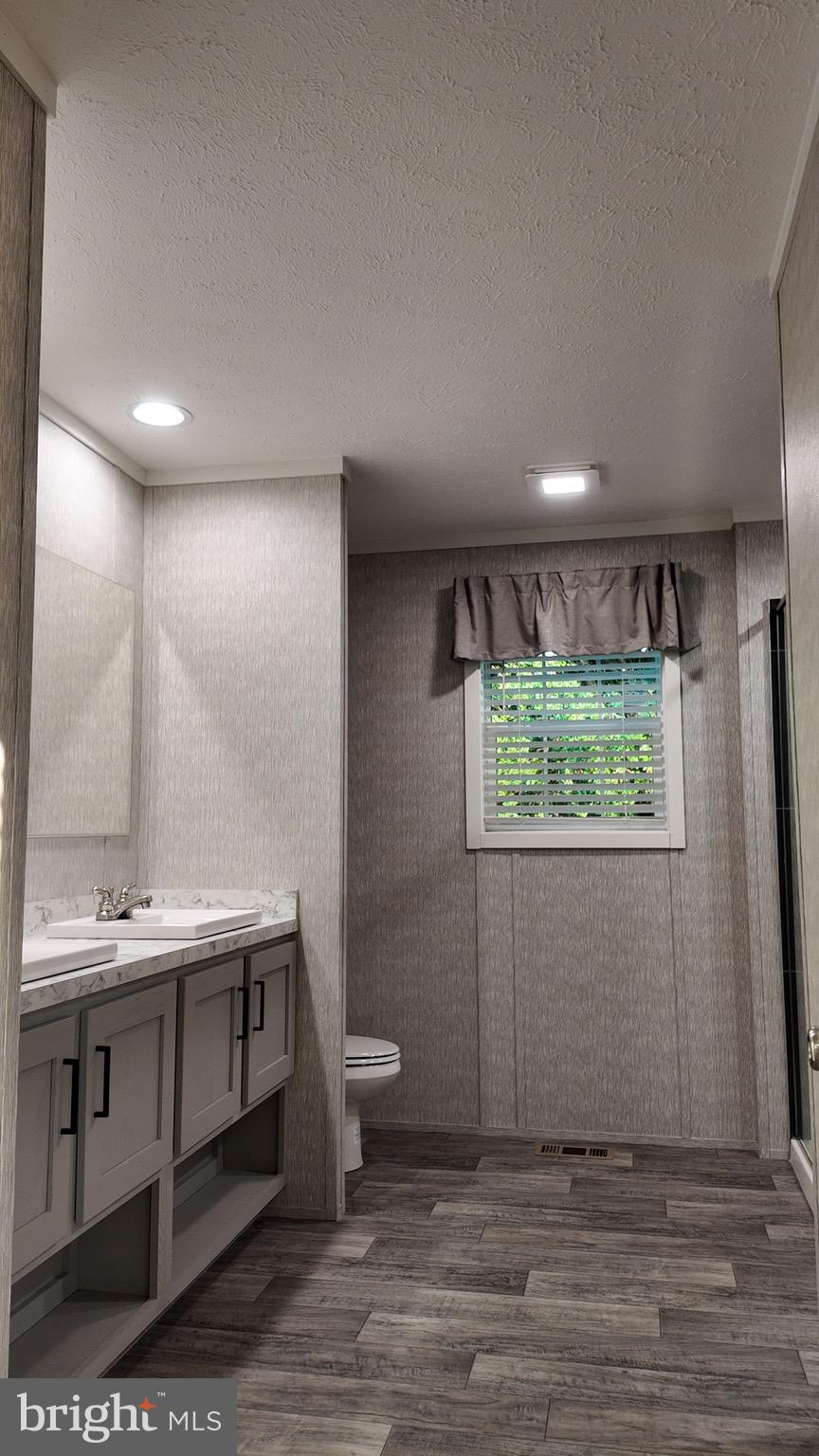 SHADOWSTONE VILLAGE - Residential