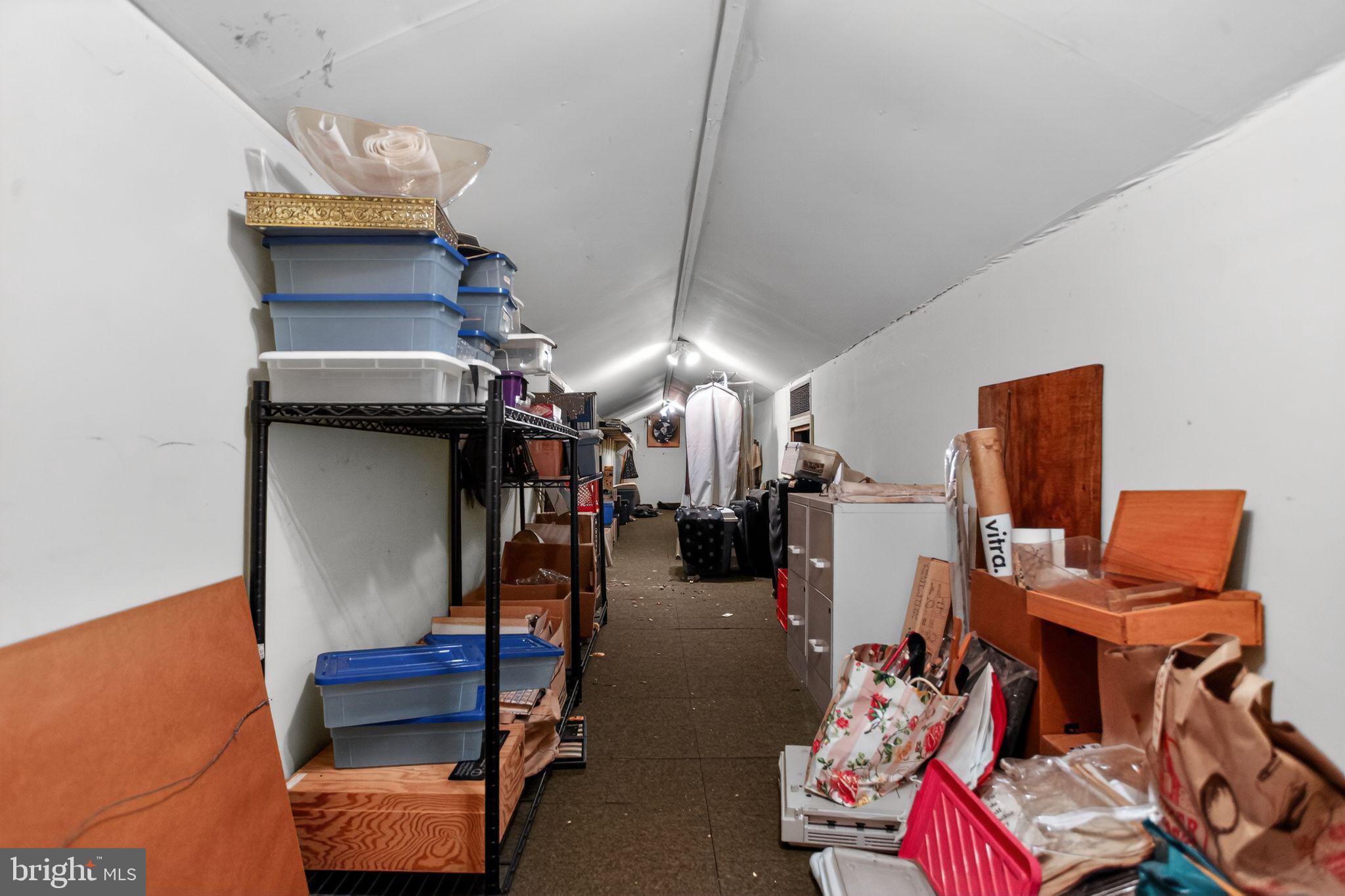 JENKINTOWN MANOR - Residential