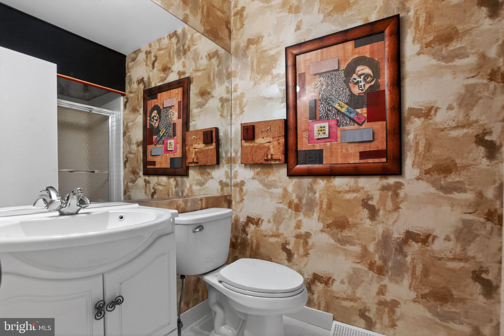 JENKINTOWN MANOR - Residential