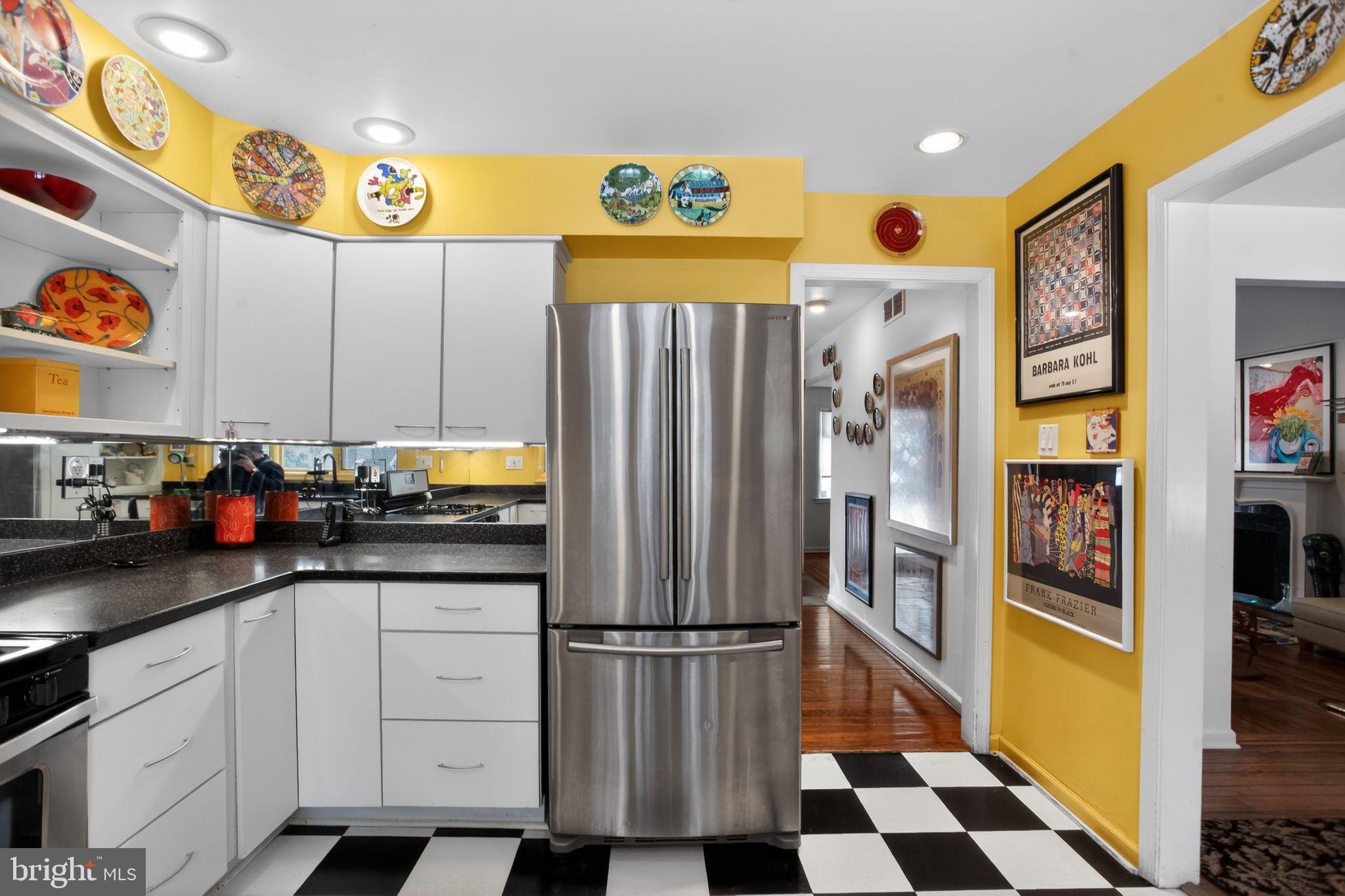 JENKINTOWN MANOR - Residential