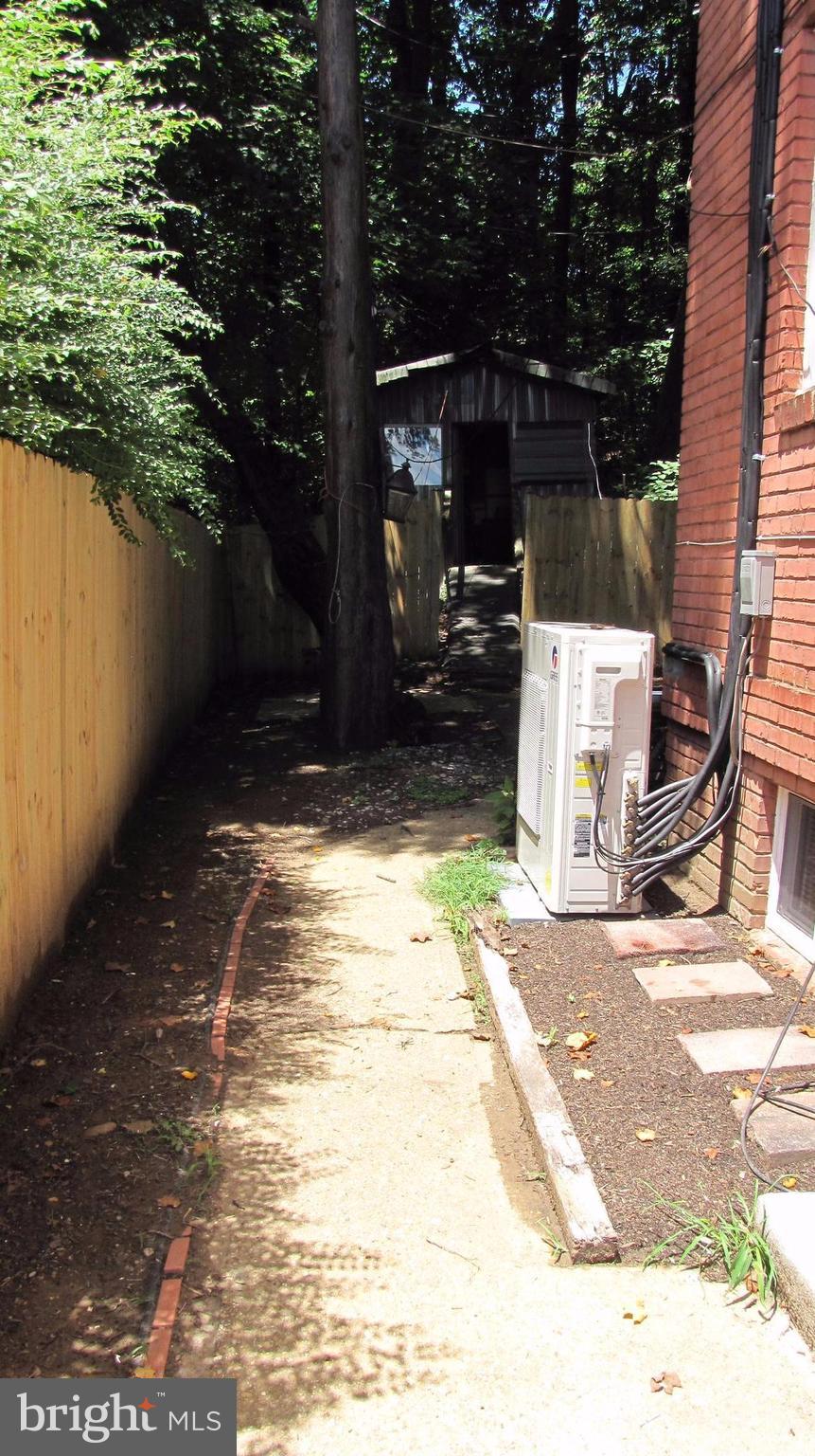 FORT BARNARD HEIGHTS - Residential Lease