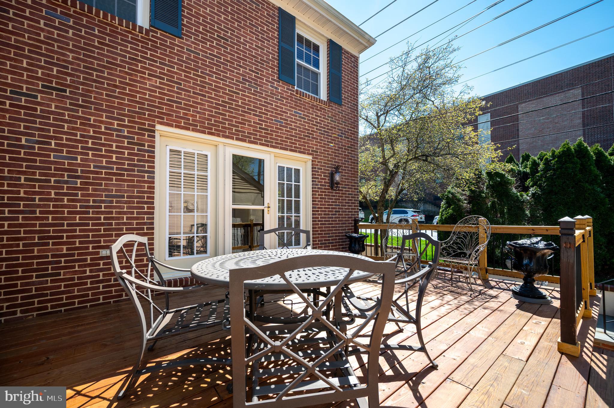 HENRY CLAY VILLAGE - Residential