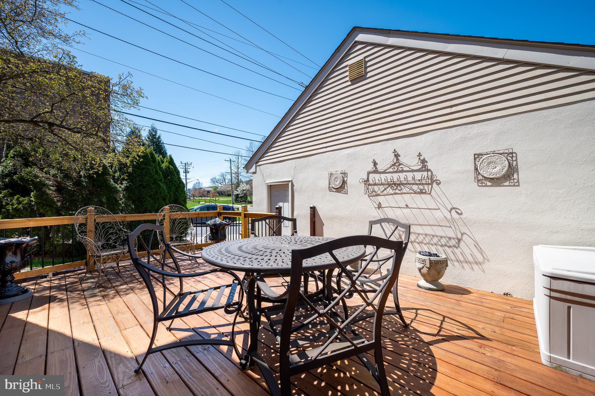 HENRY CLAY VILLAGE - Residential